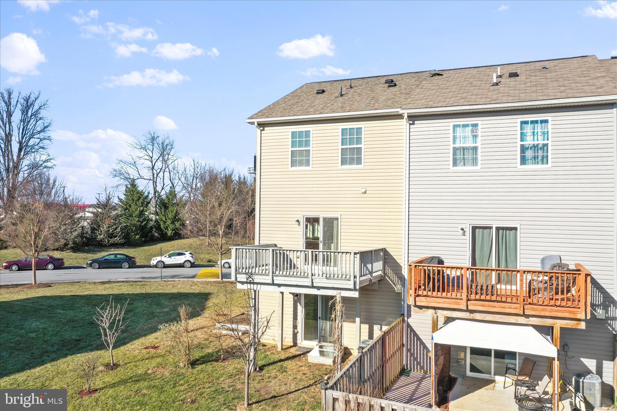 BERKELEY RIDGE - Residential