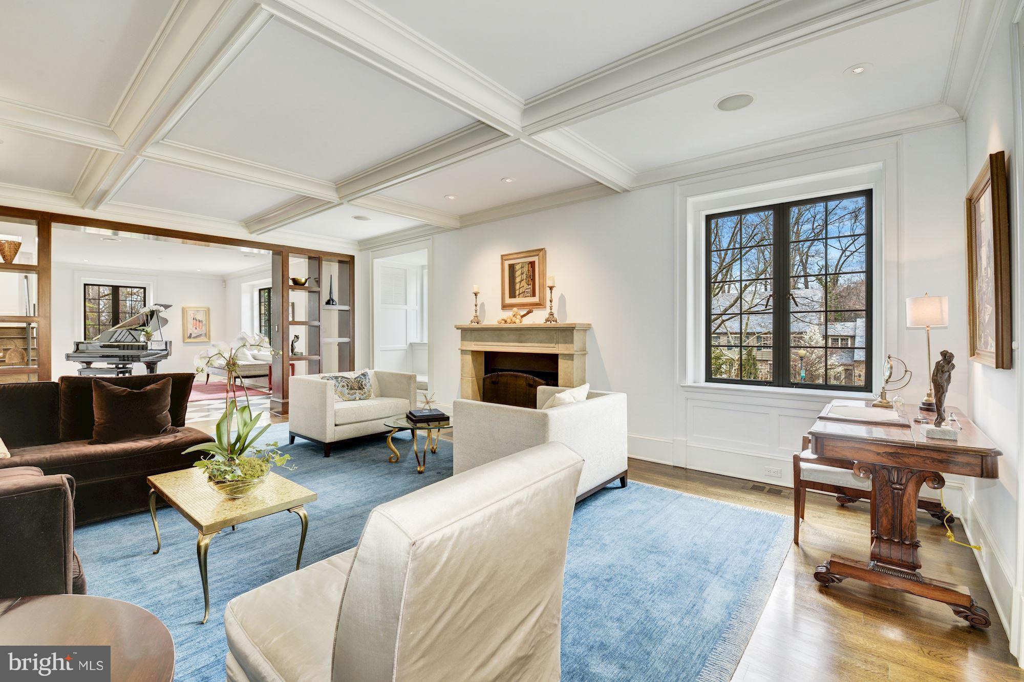 SPRING VALLEY - Residential