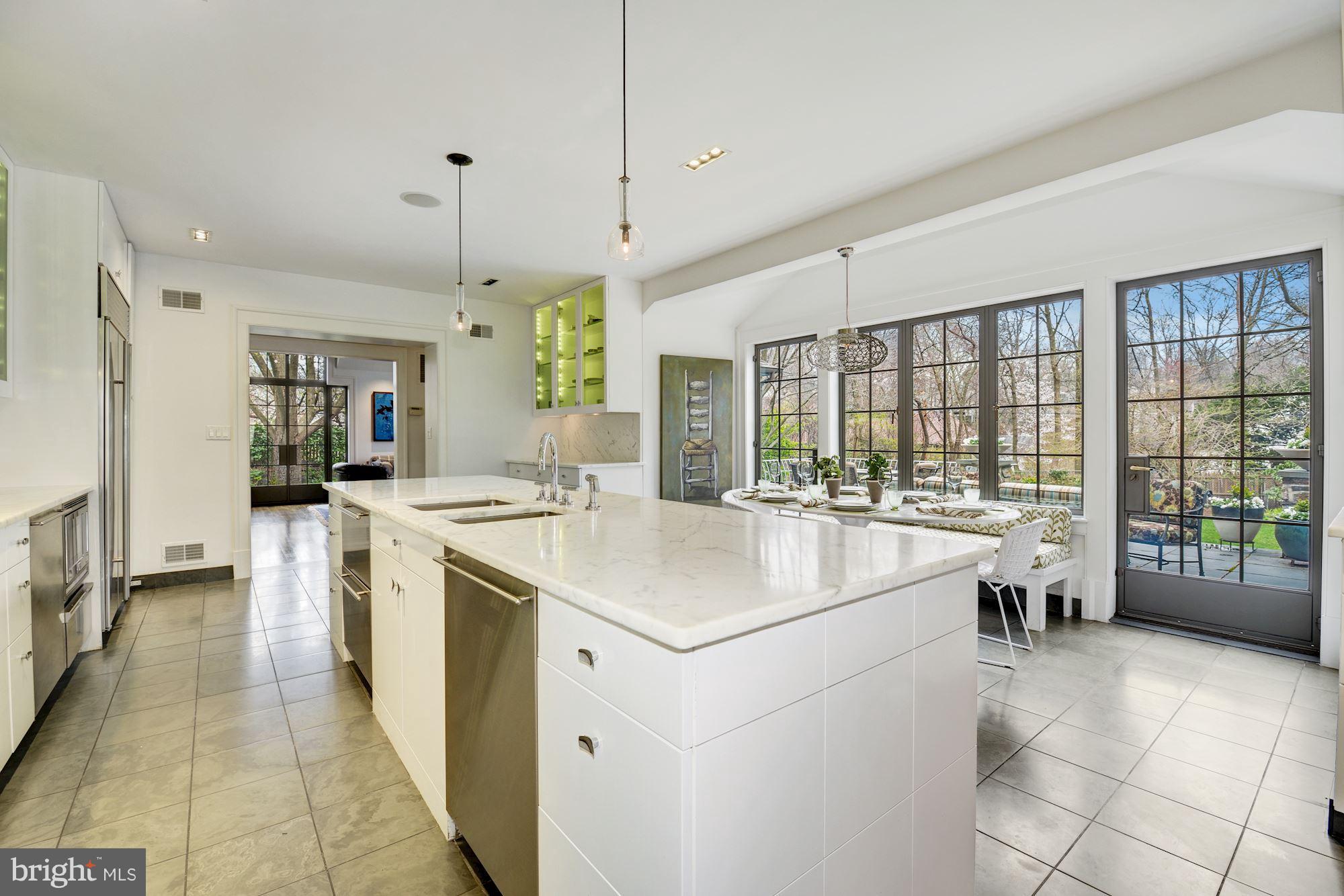 SPRING VALLEY - Residential