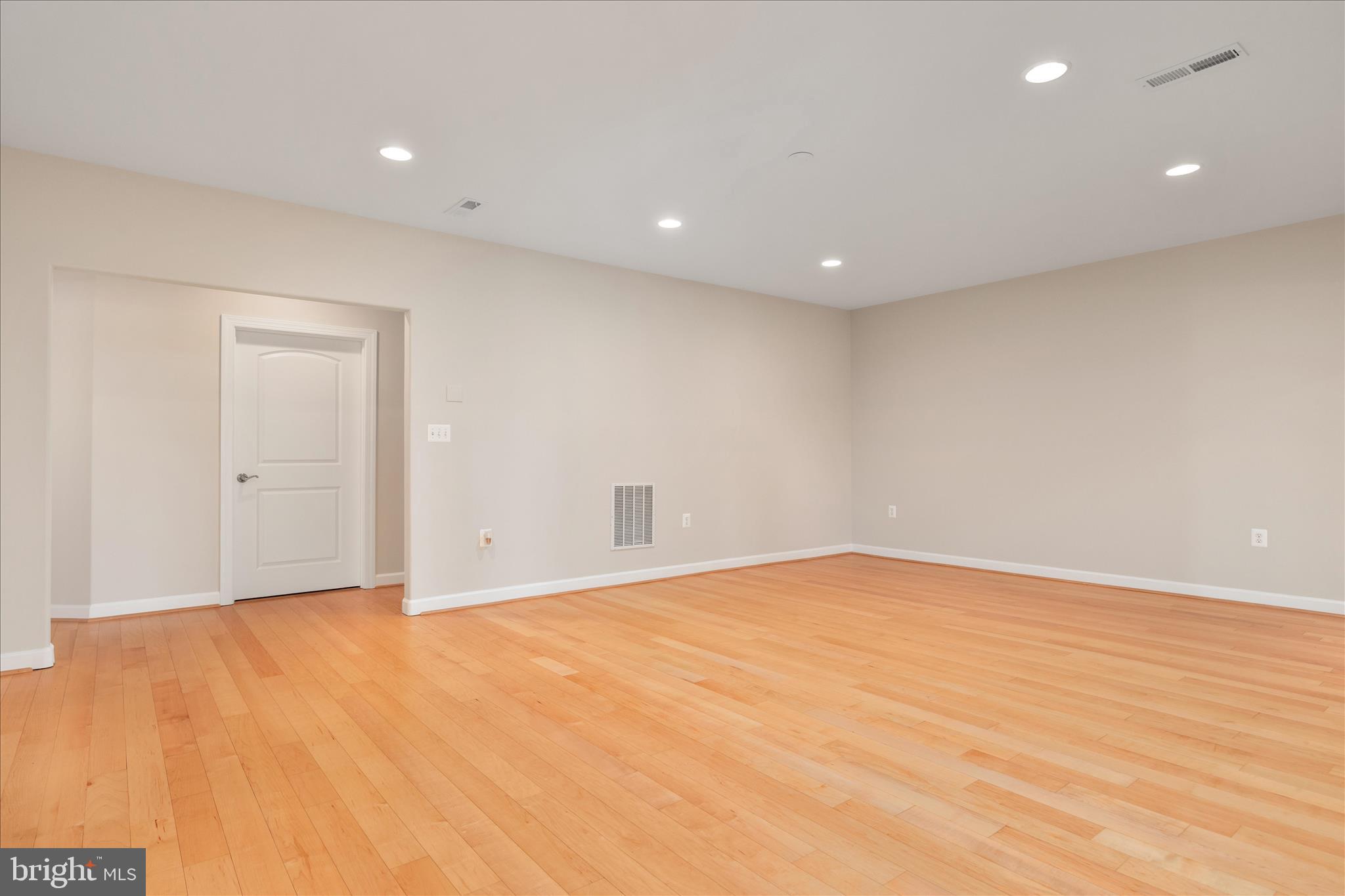 WATERFORD CREEK - Residential