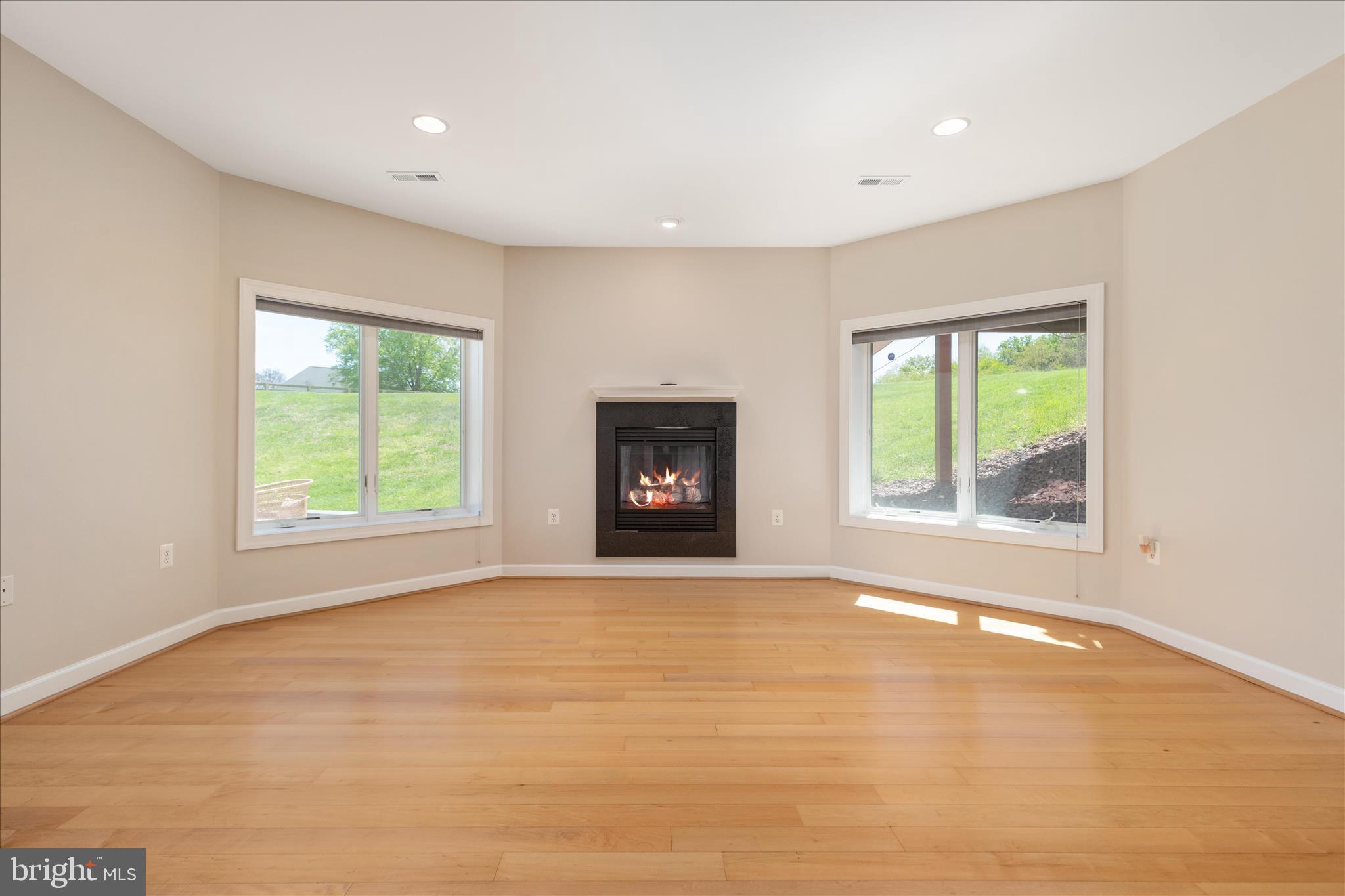 WATERFORD CREEK - Residential