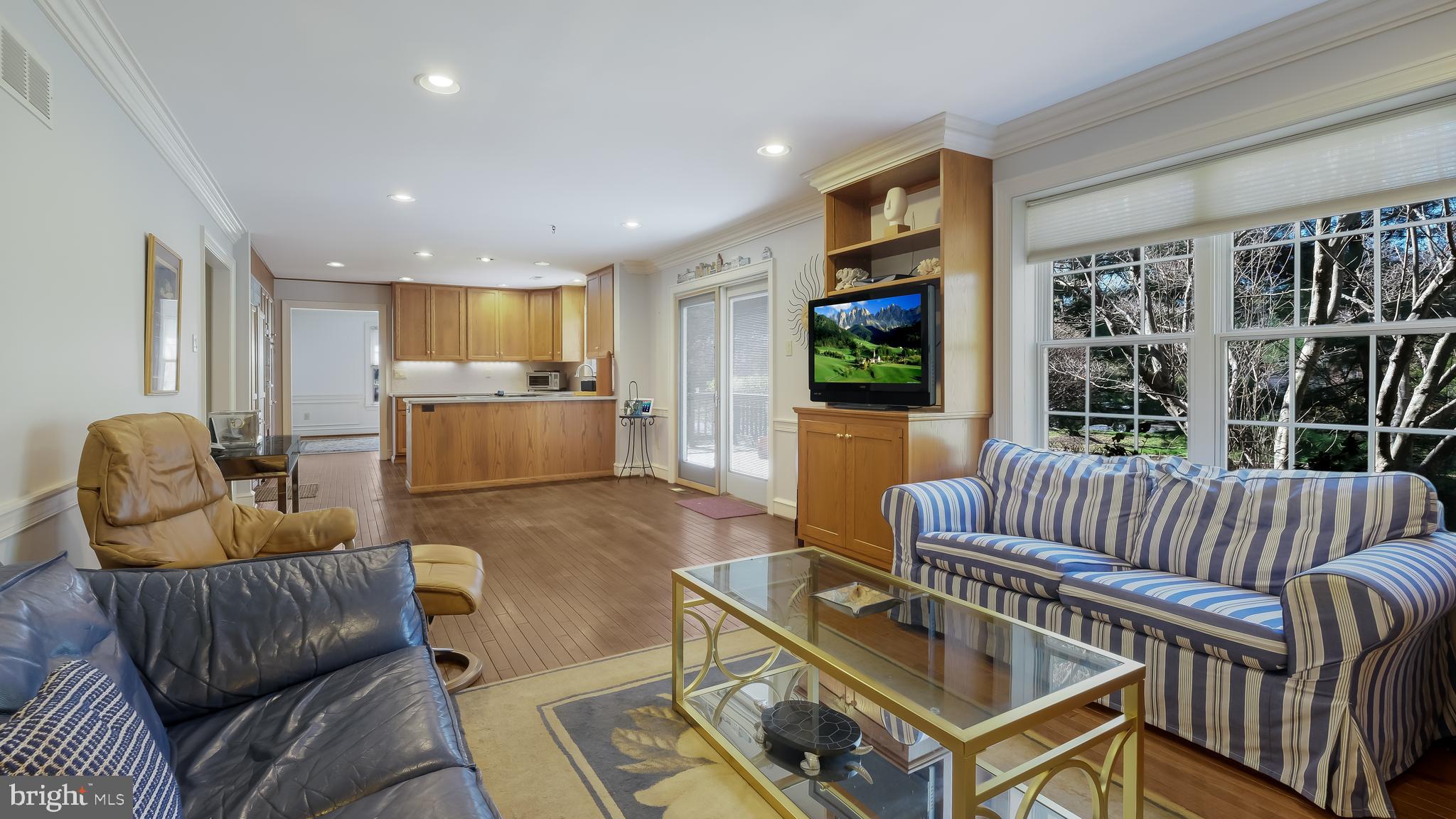 TEVERSALL - Residential