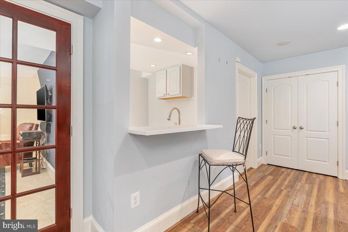 LEEWOOD - Residential