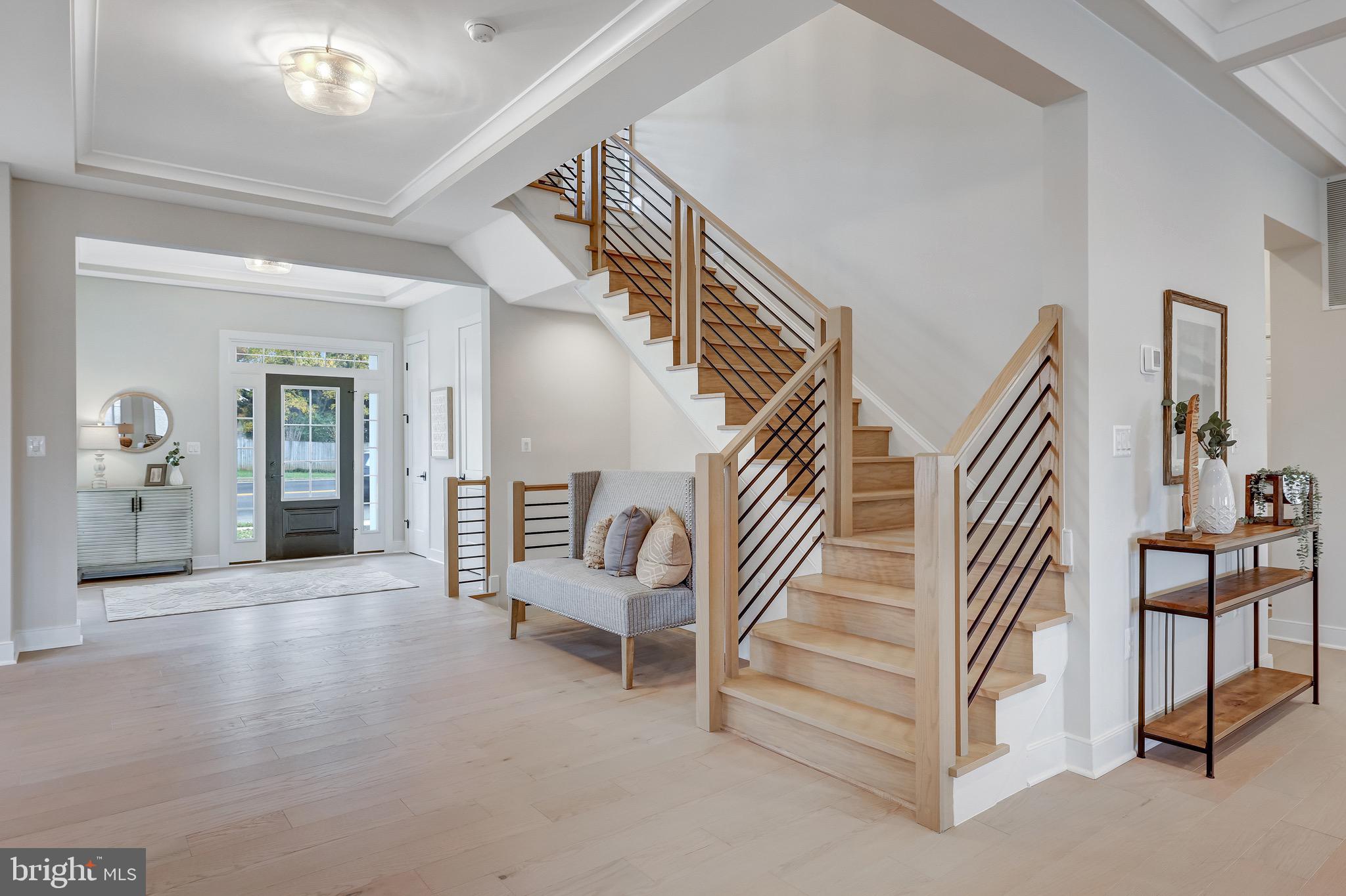 MINOR HILL - Residential