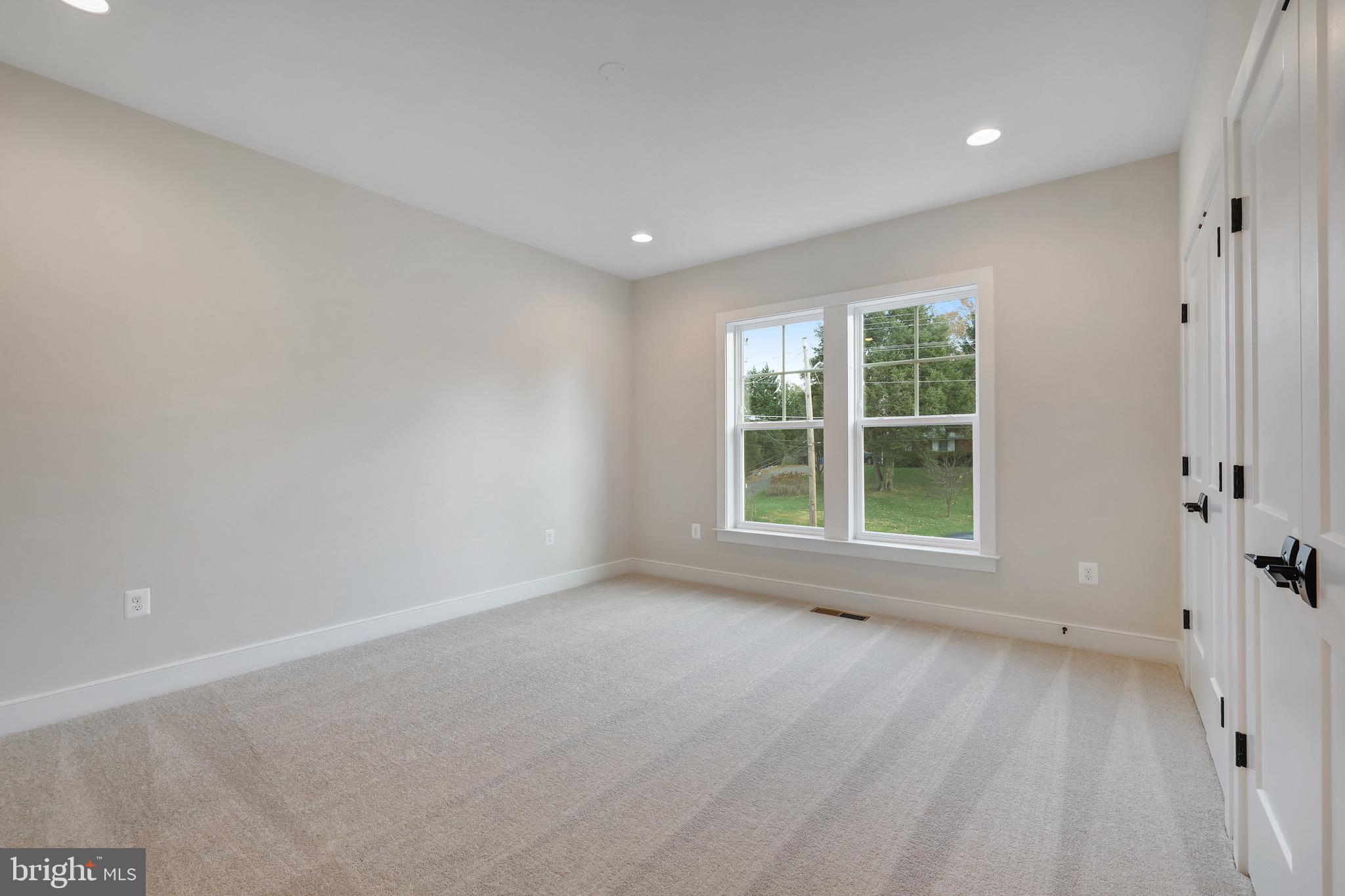 MINOR HILL - Residential