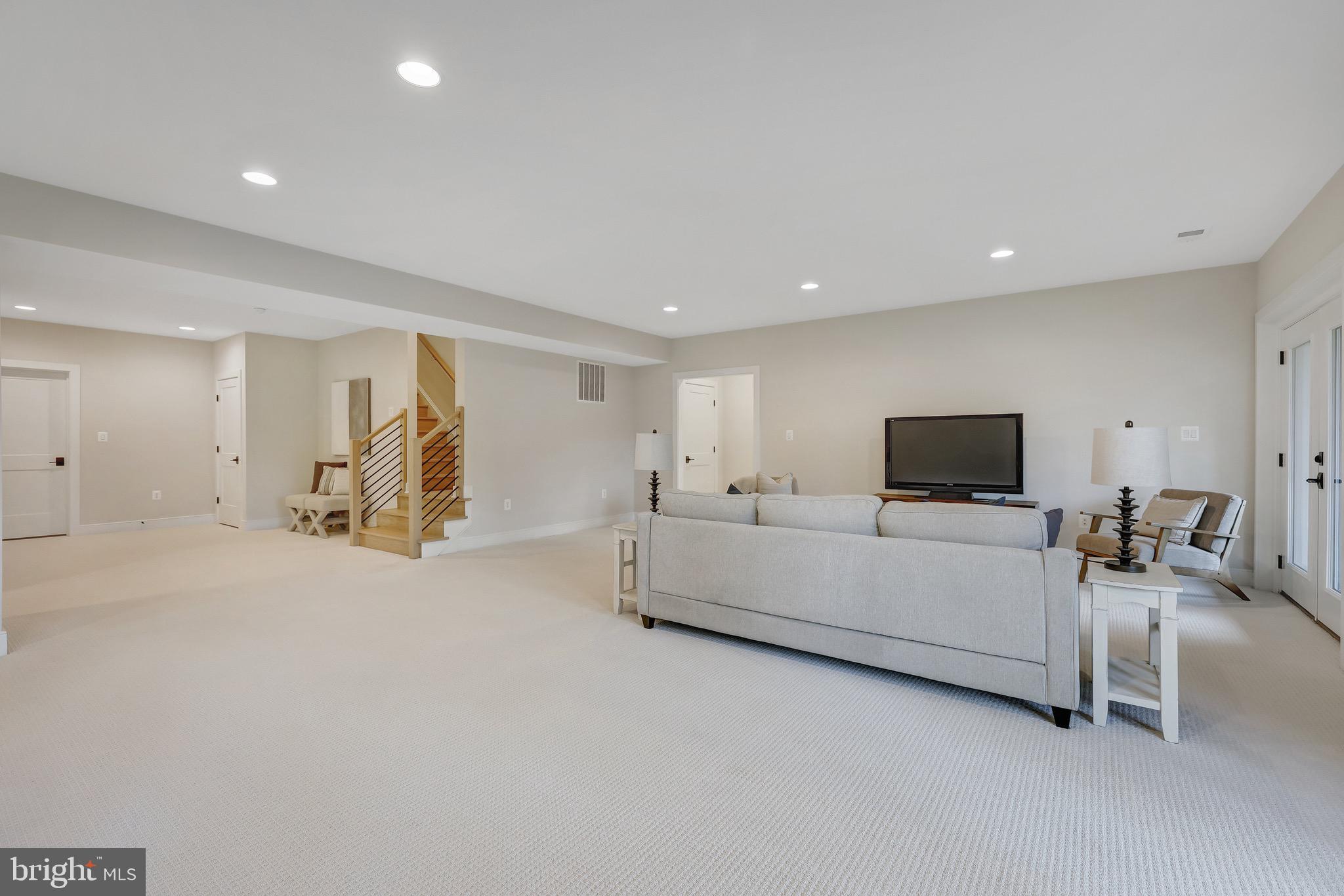 MINOR HILL - Residential