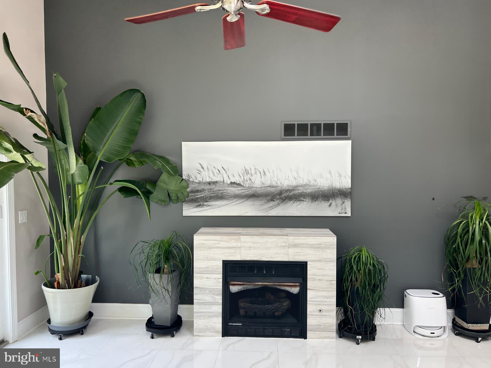 HUNTINGDON VALLEY - Residential