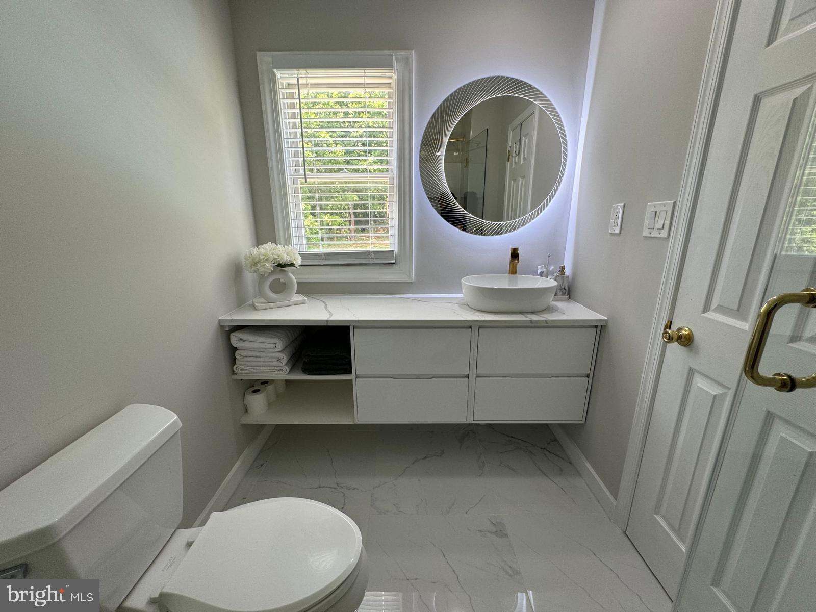 HUNTINGDON VALLEY - Residential