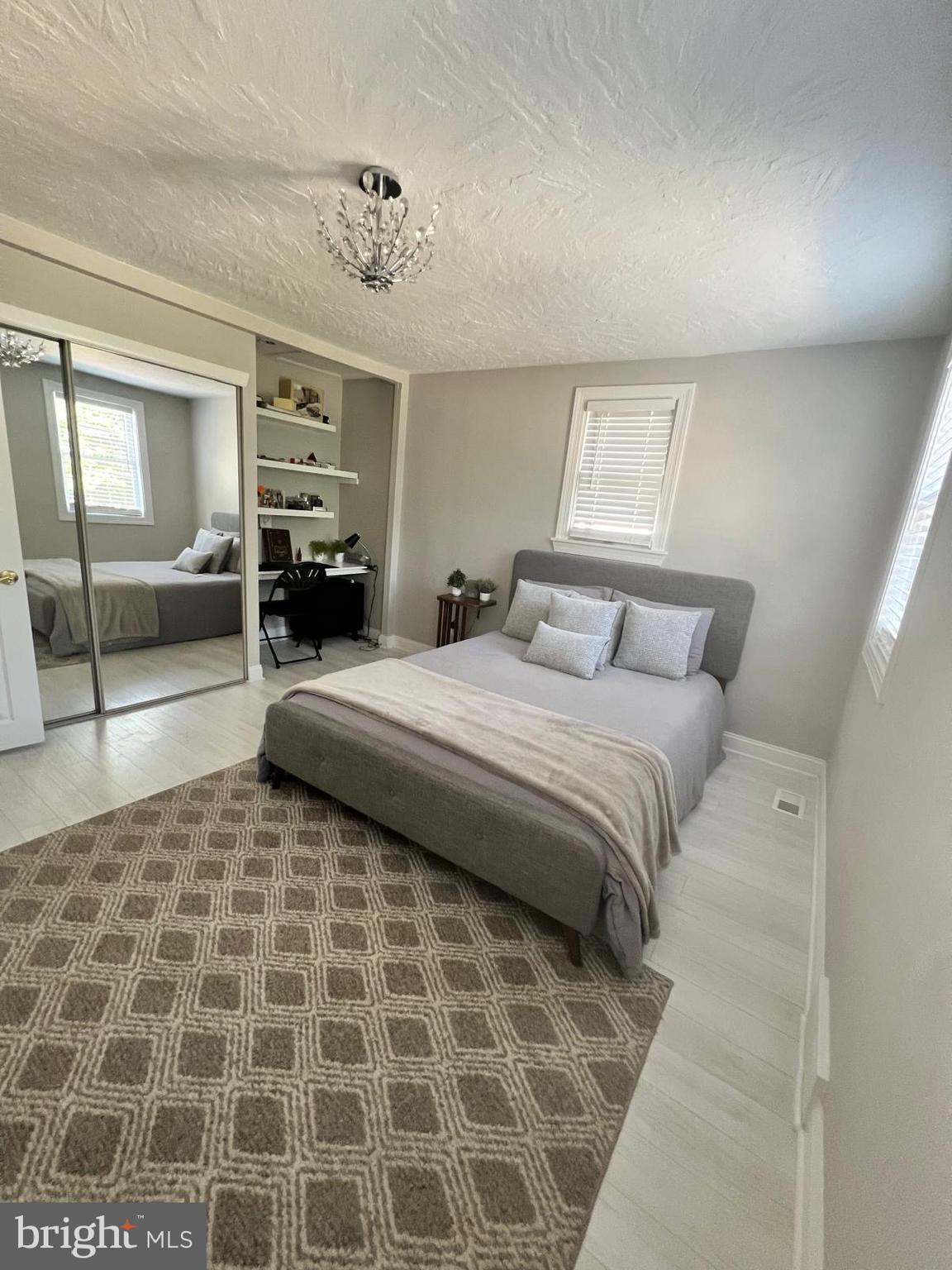 HUNTINGDON VALLEY - Residential