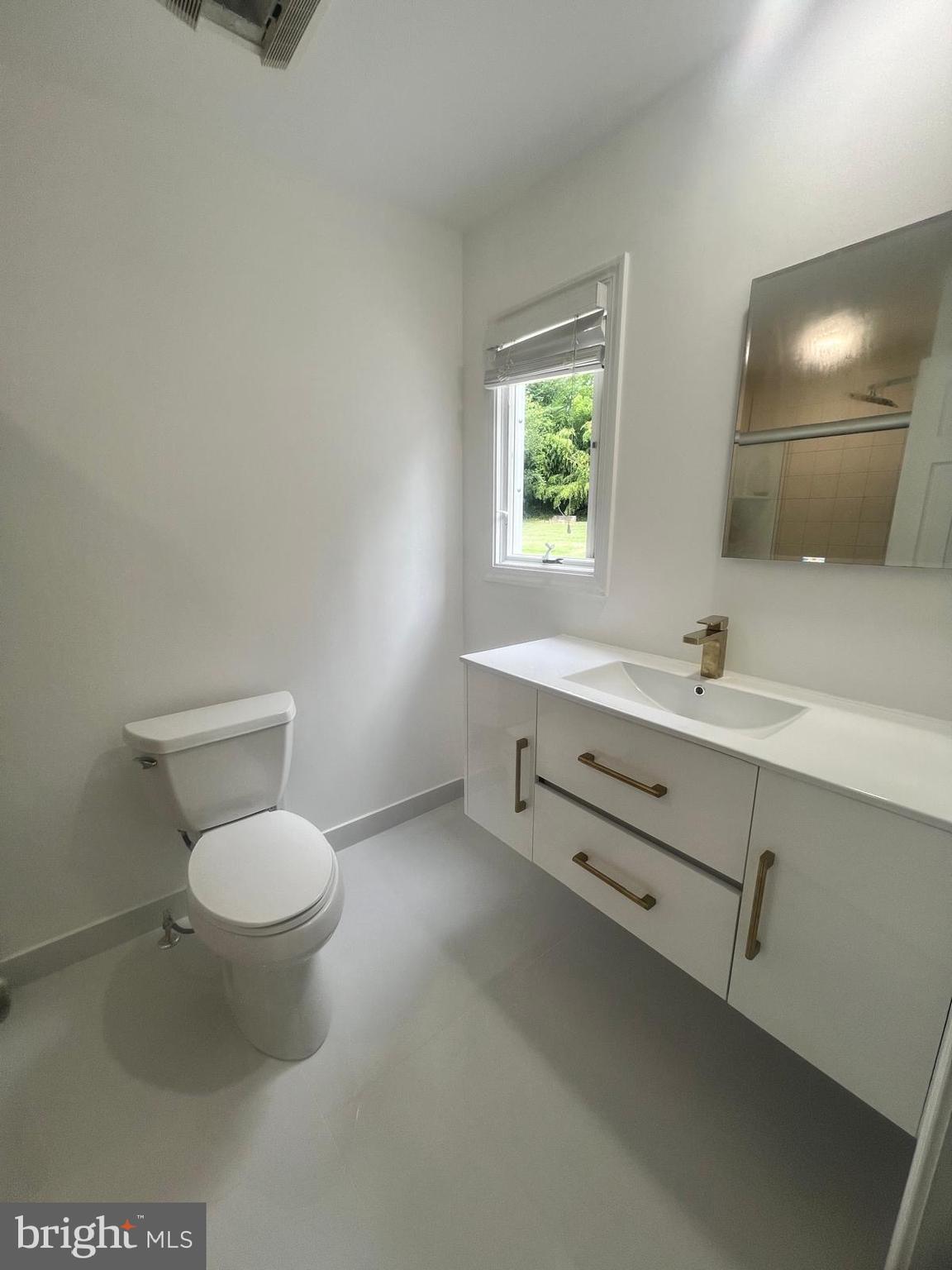 HUNTINGDON VALLEY - Residential