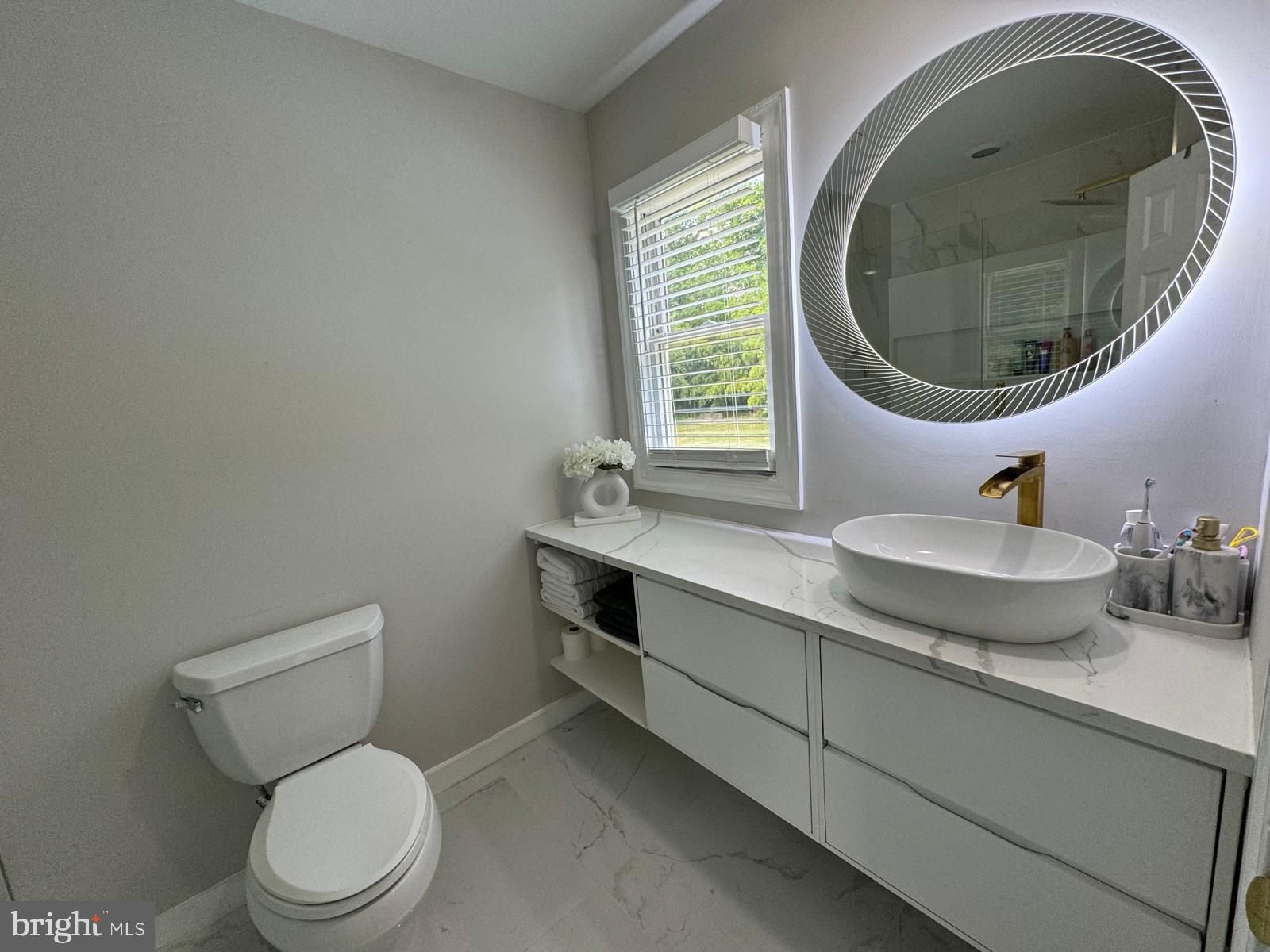 HUNTINGDON VALLEY - Residential
