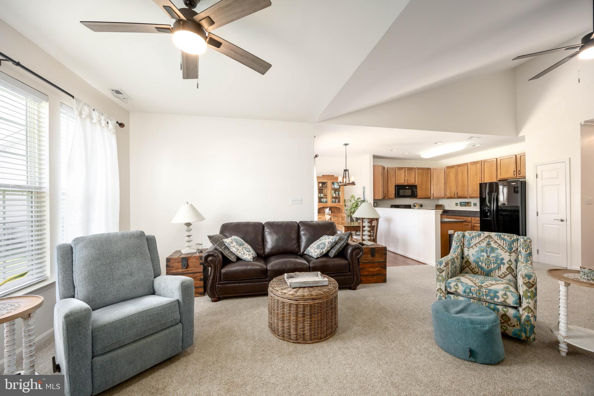WOOD CREEK GOLF COMM - Residential