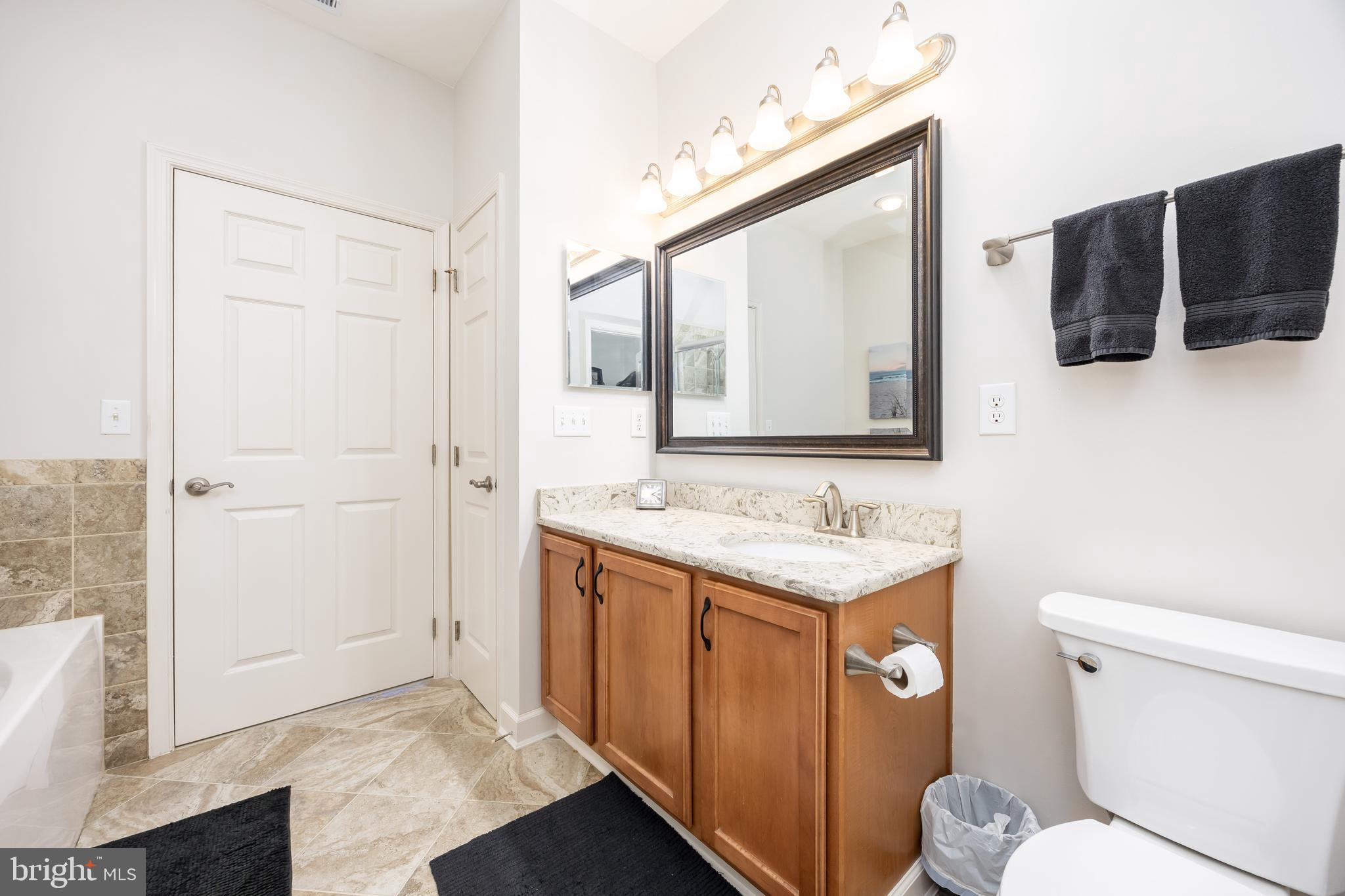 WOOD CREEK GOLF COMM - Residential