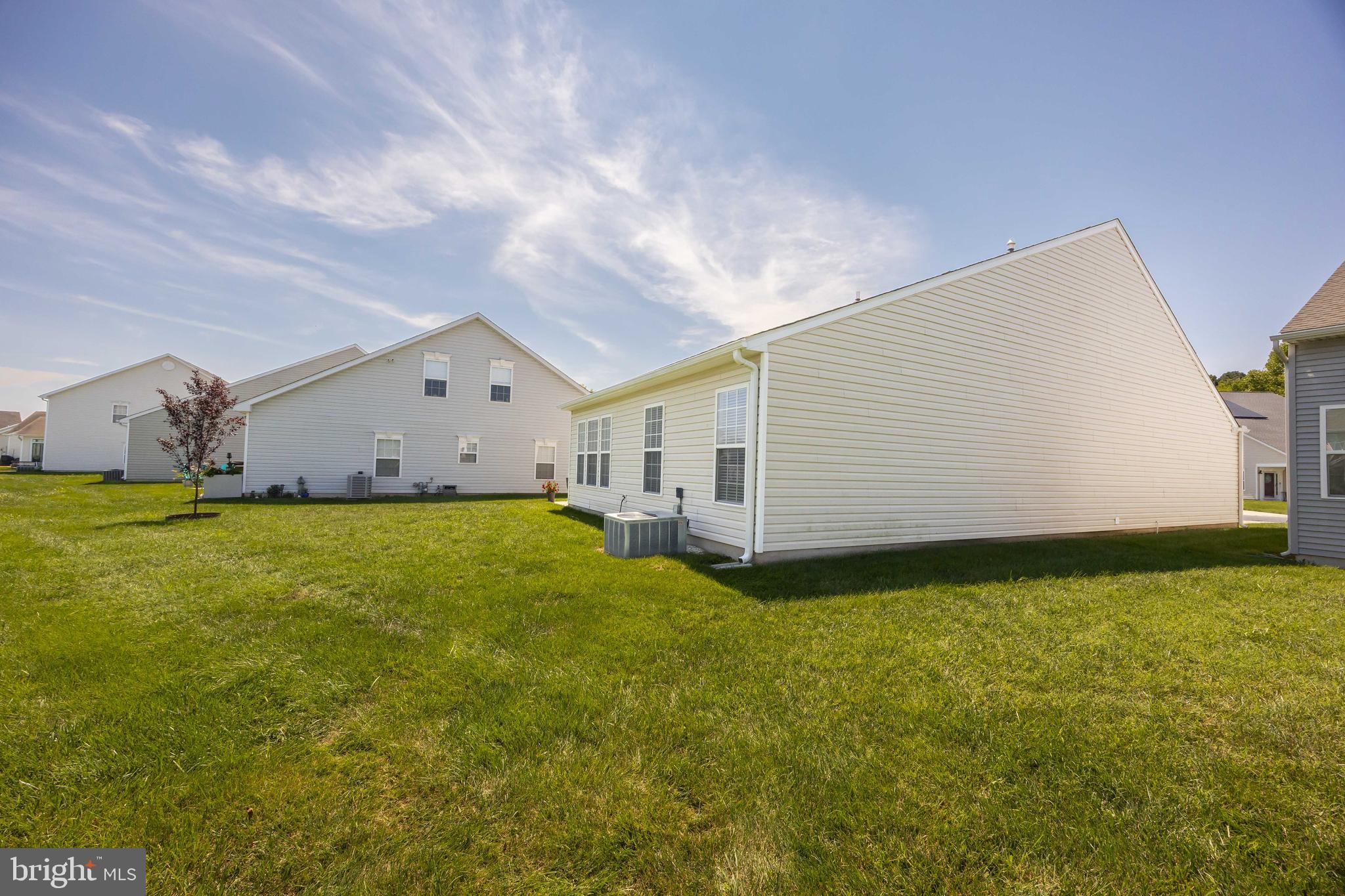WOOD CREEK GOLF COMM - Residential