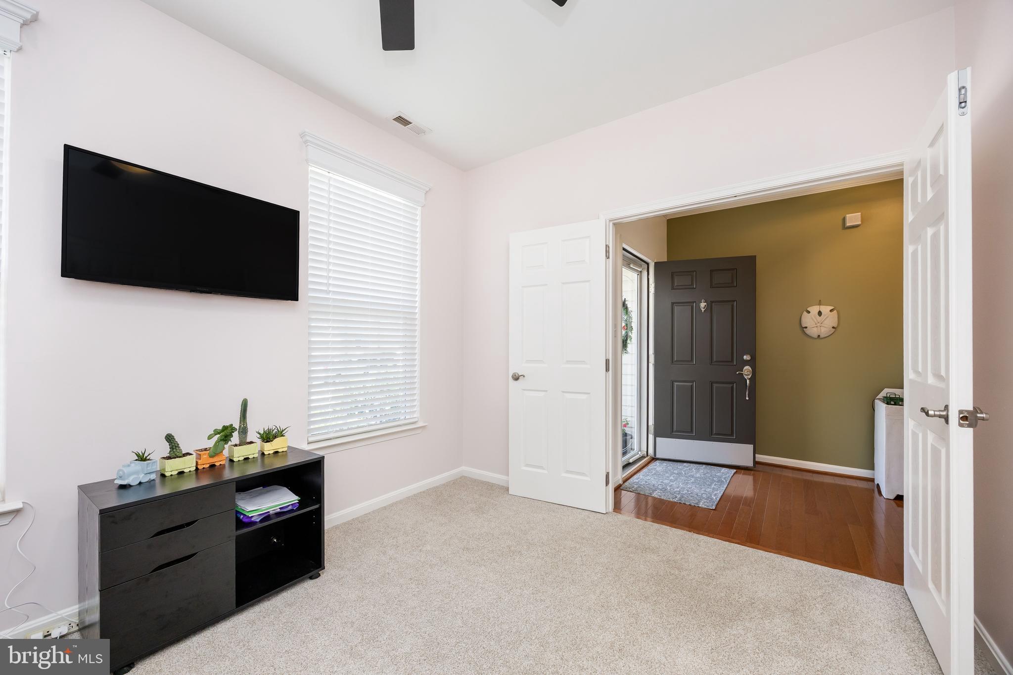 WOOD CREEK GOLF COMM - Residential