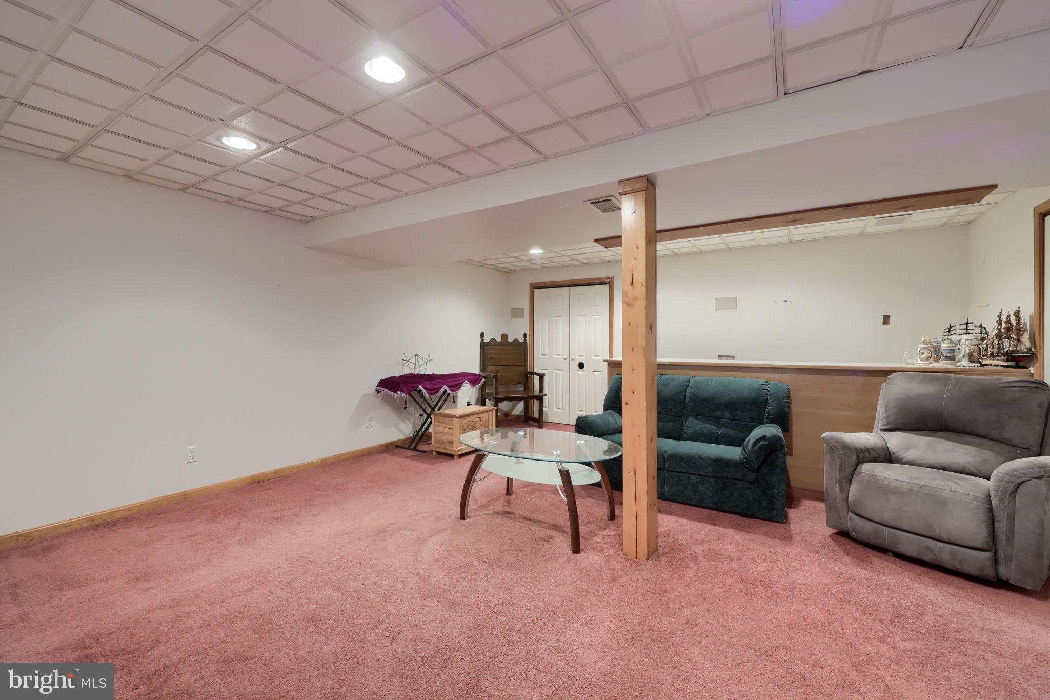BATTENS CIRCLE - Residential