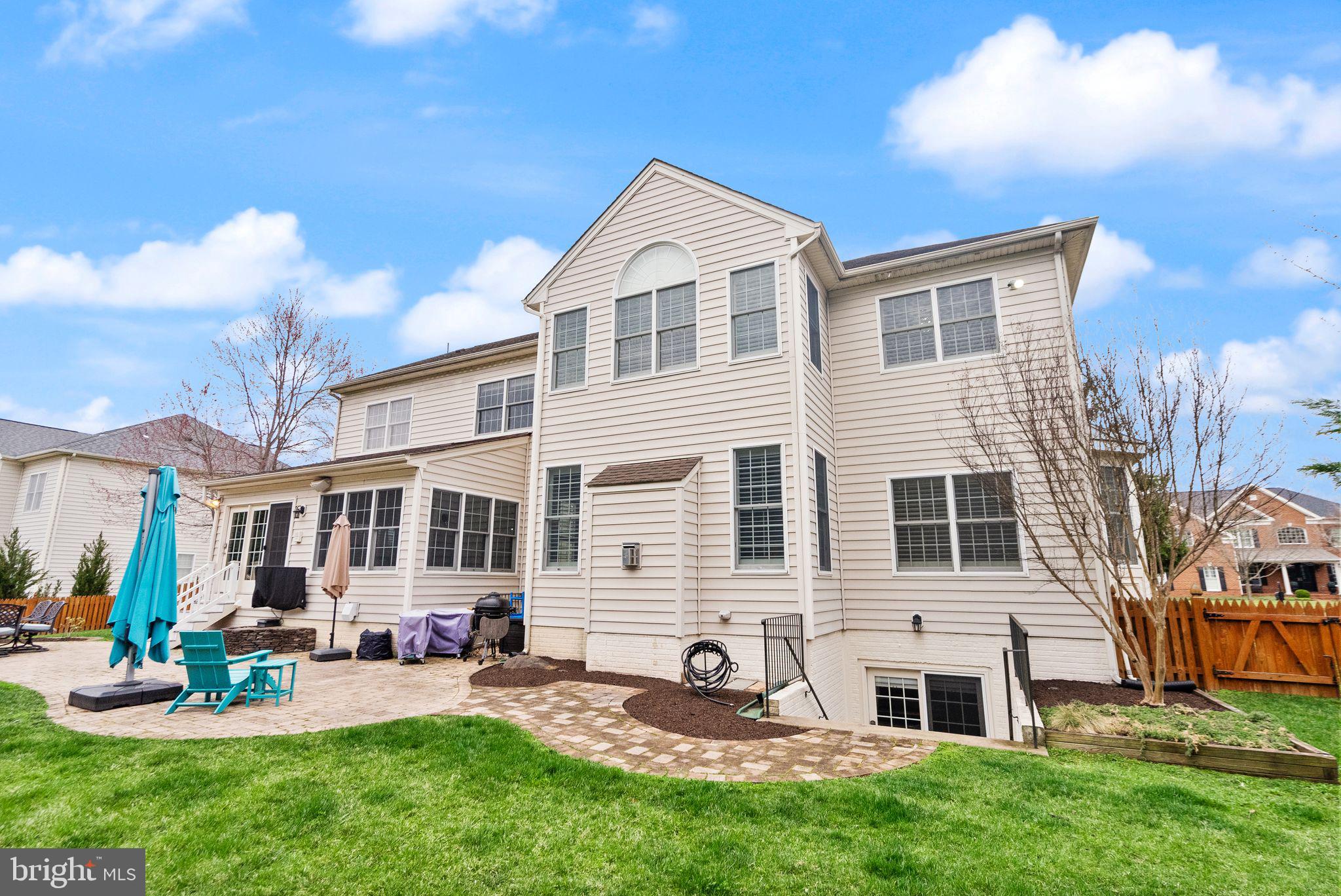 DOMINION VALLEY COUNTRY CLUB - Residential