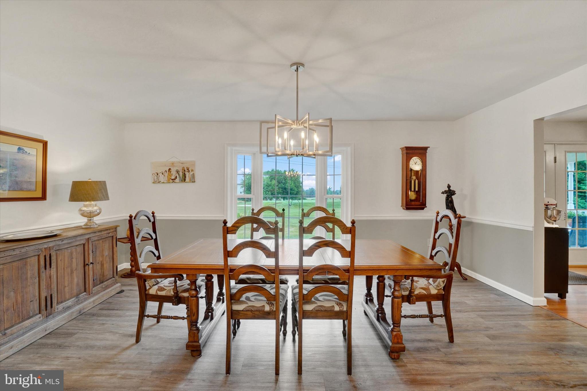 OUTDOOR COUNTRY CLUB - Residential