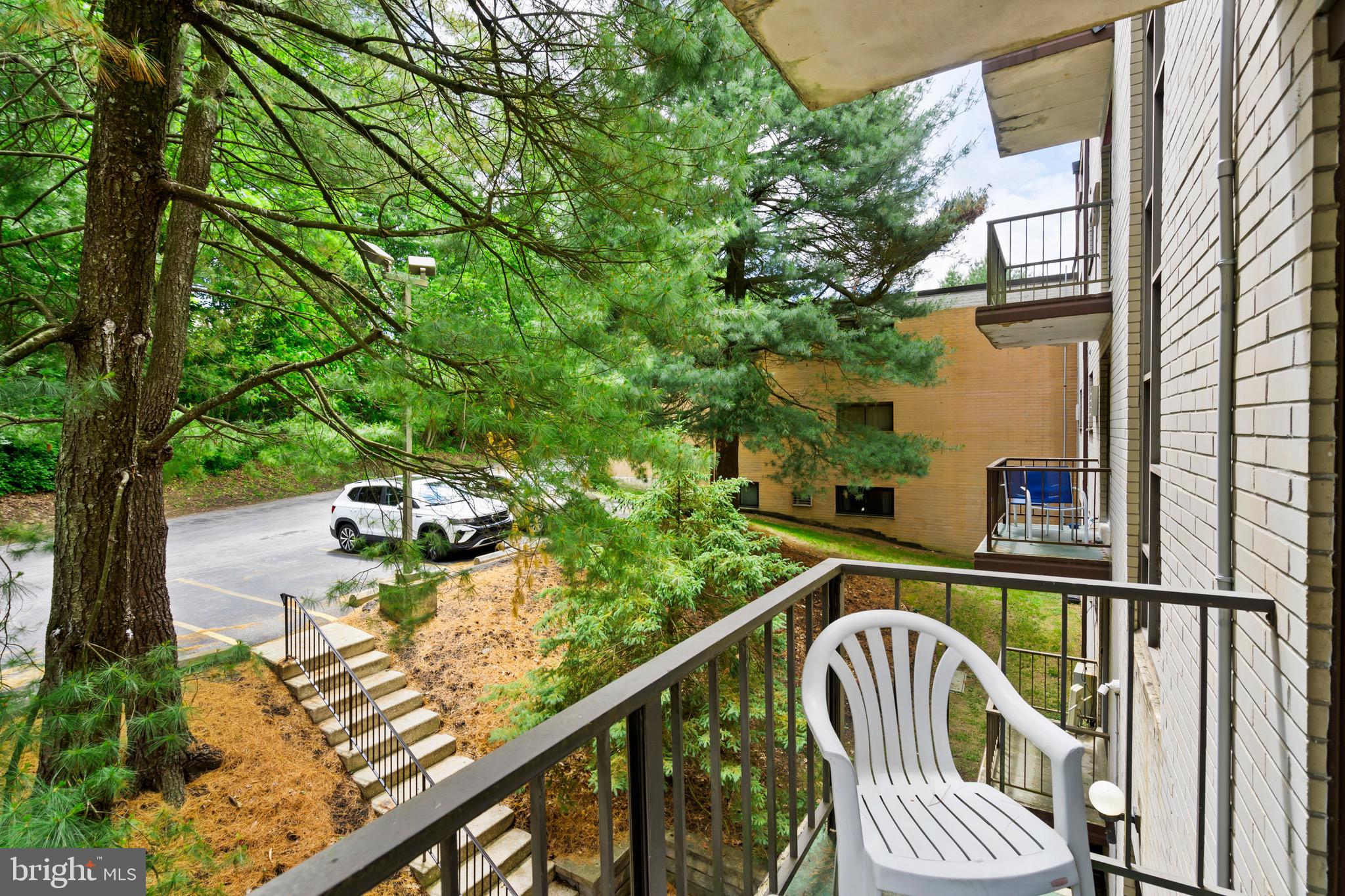 HAVERFORD HILL - Residential