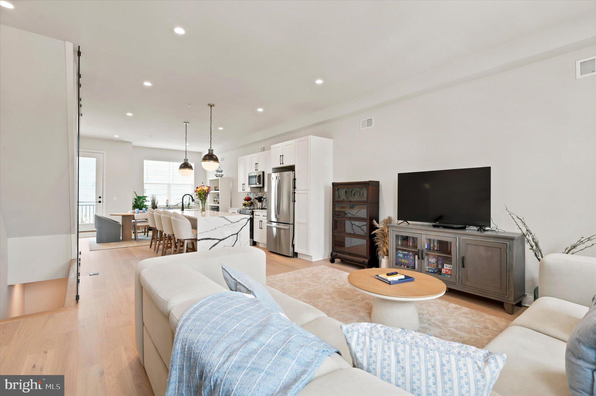 WYNNEFIELD HEIGHTS - Residential