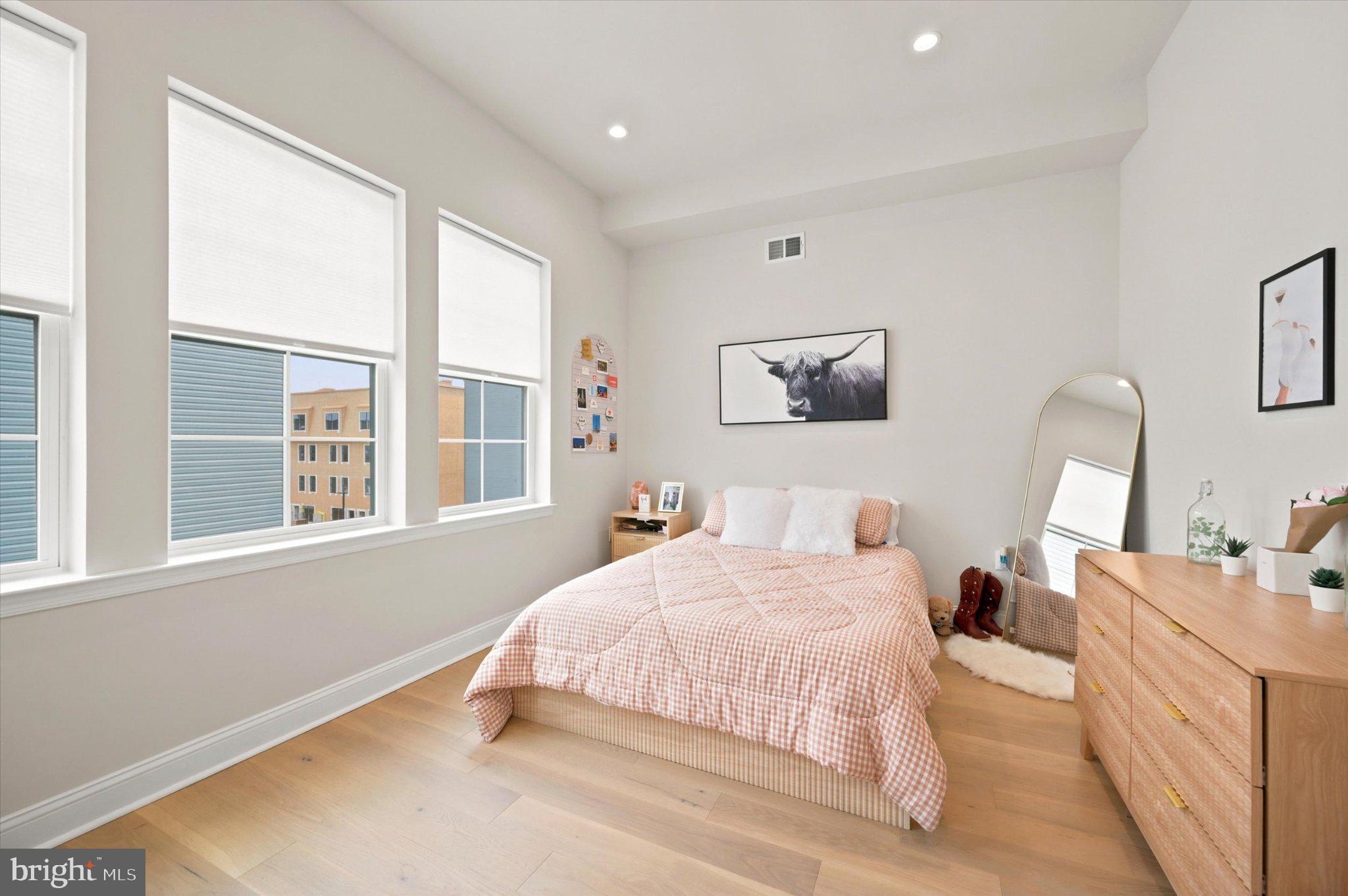 WYNNEFIELD HEIGHTS - Residential