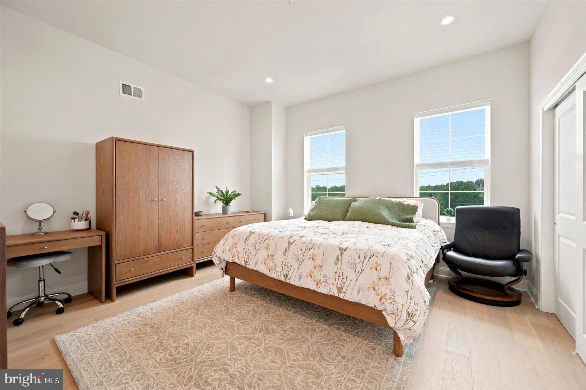 WYNNEFIELD HEIGHTS - Residential