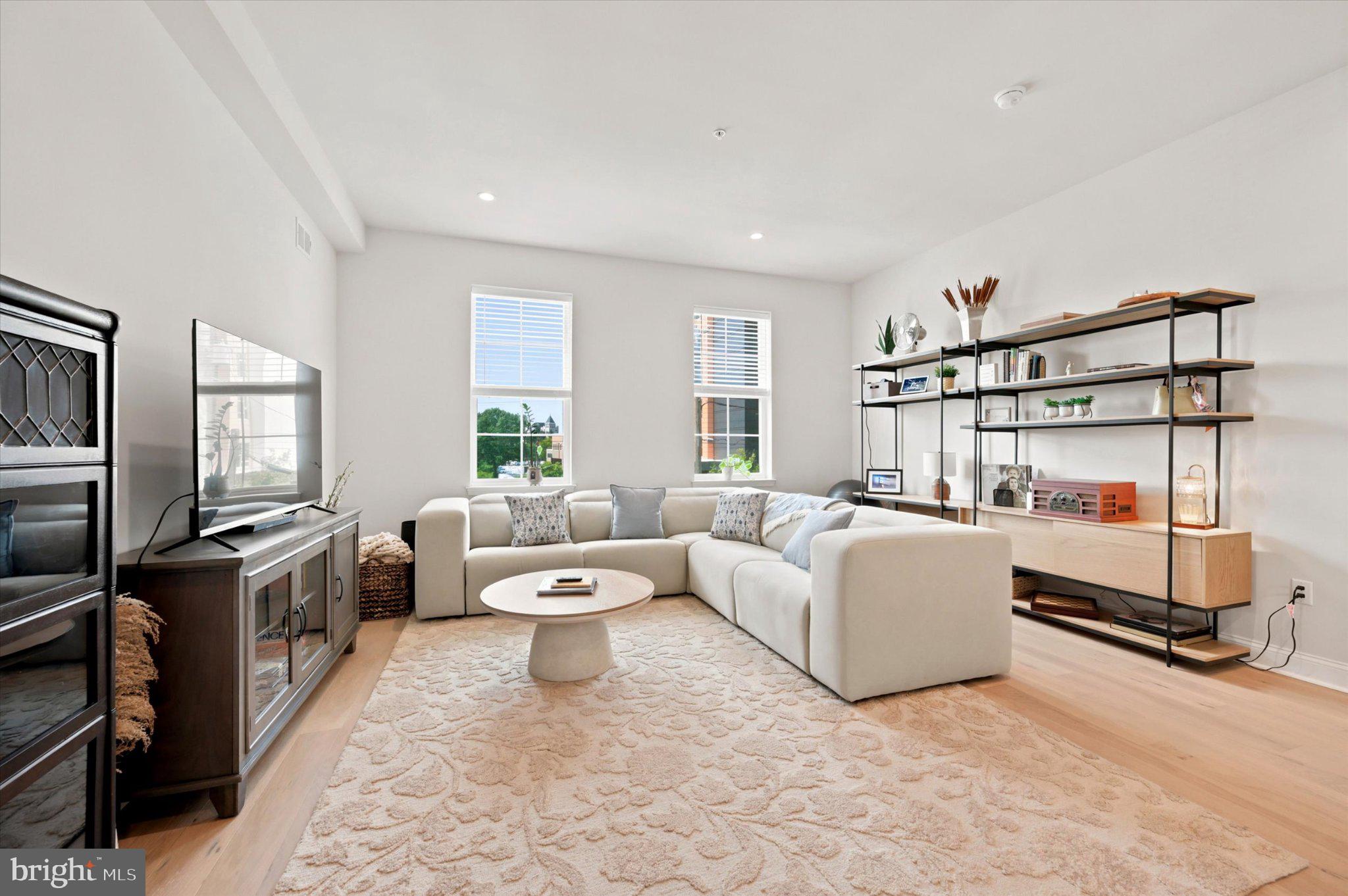 WYNNEFIELD HEIGHTS - Residential