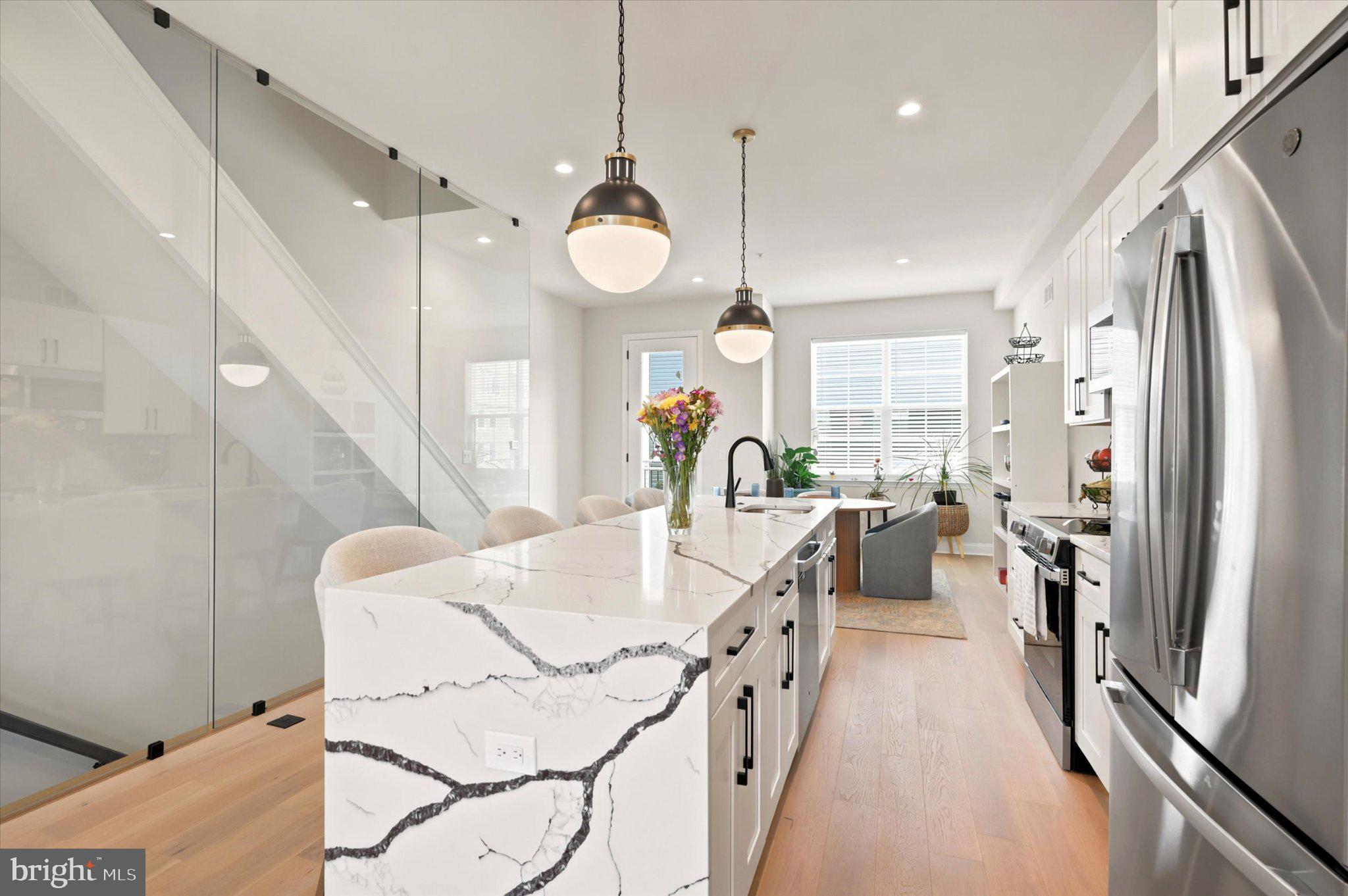 WYNNEFIELD HEIGHTS - Residential