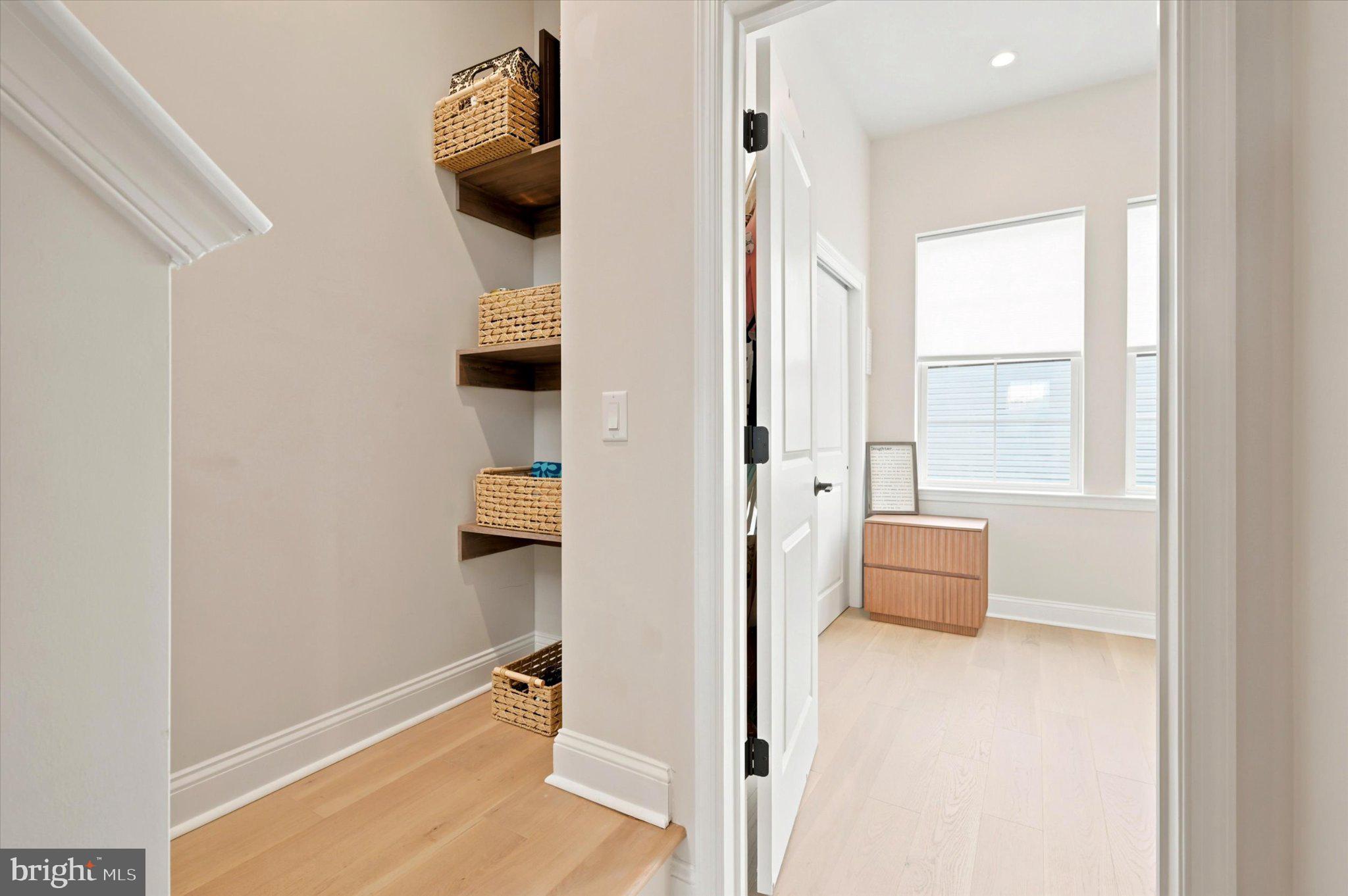 WYNNEFIELD HEIGHTS - Residential