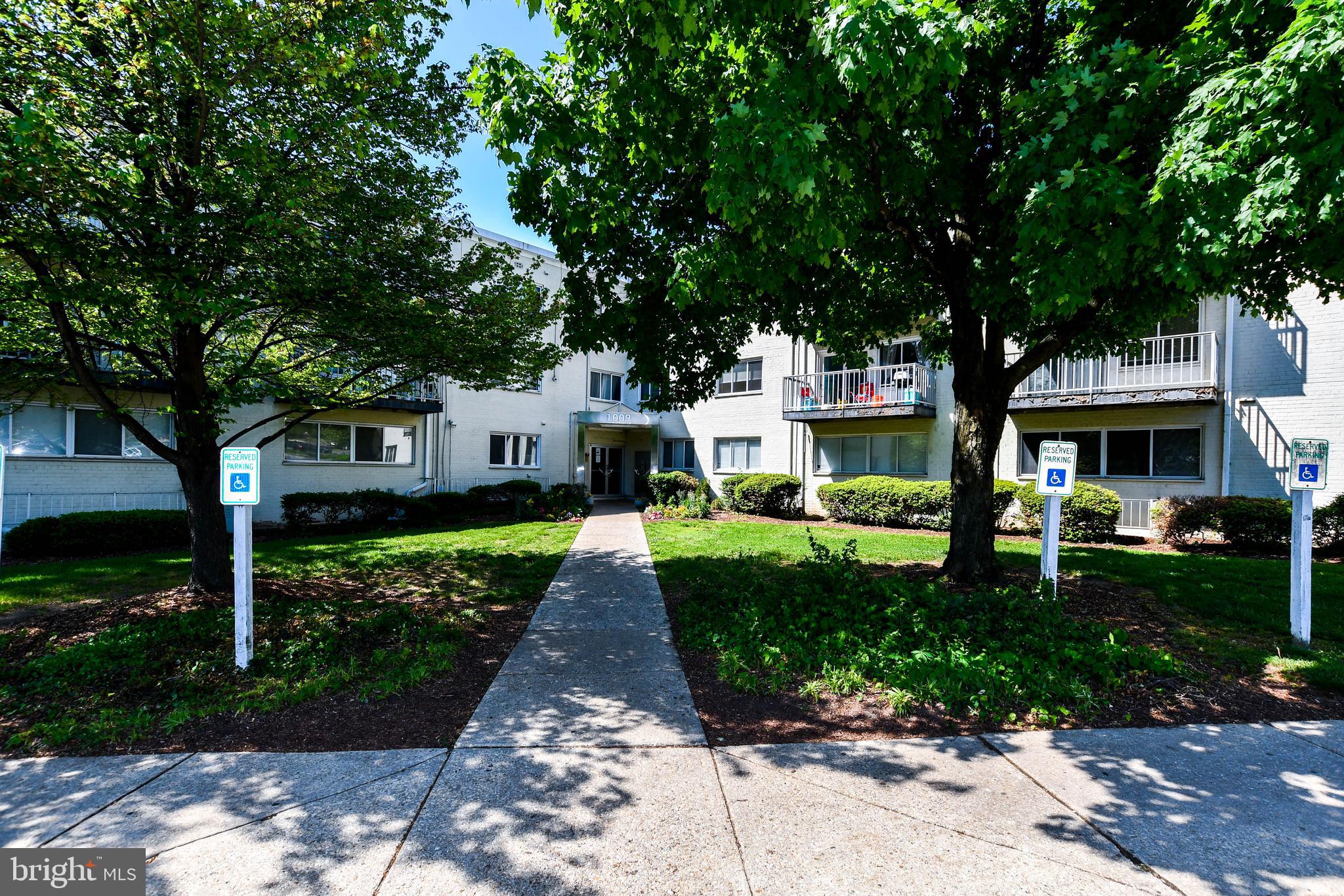 FAIRMOUNT - Residential
