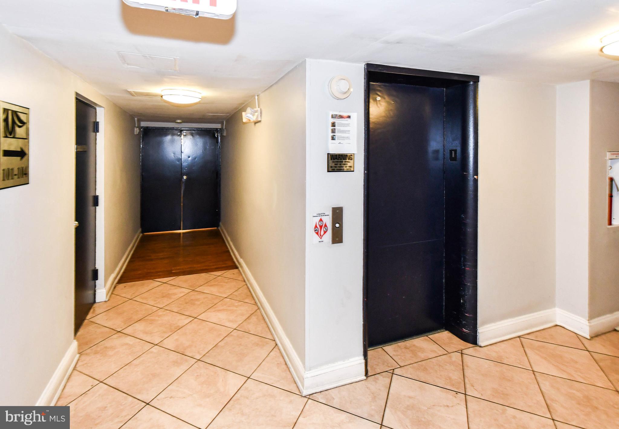 FAIRMOUNT - Residential
