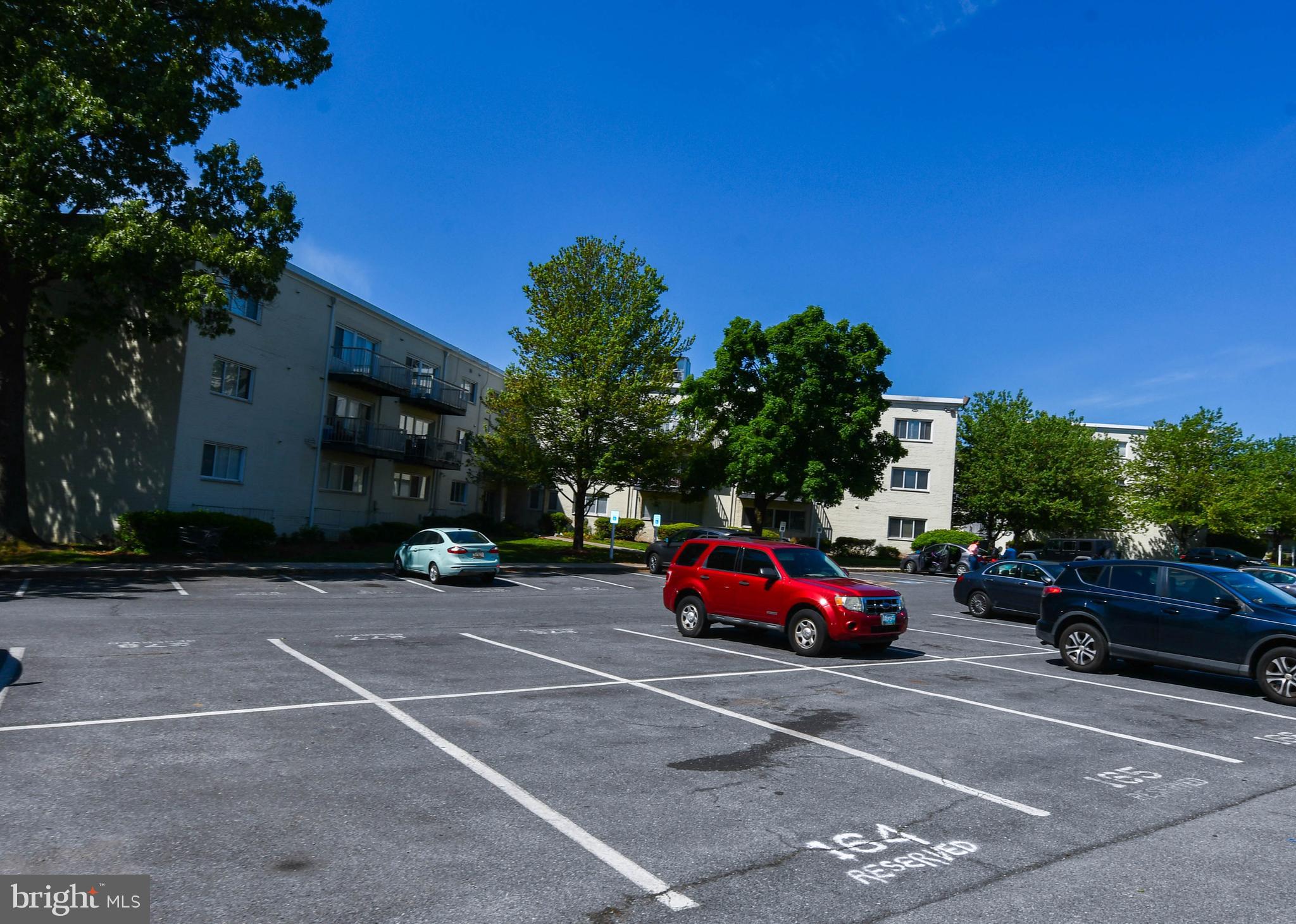 FAIRMOUNT - Residential