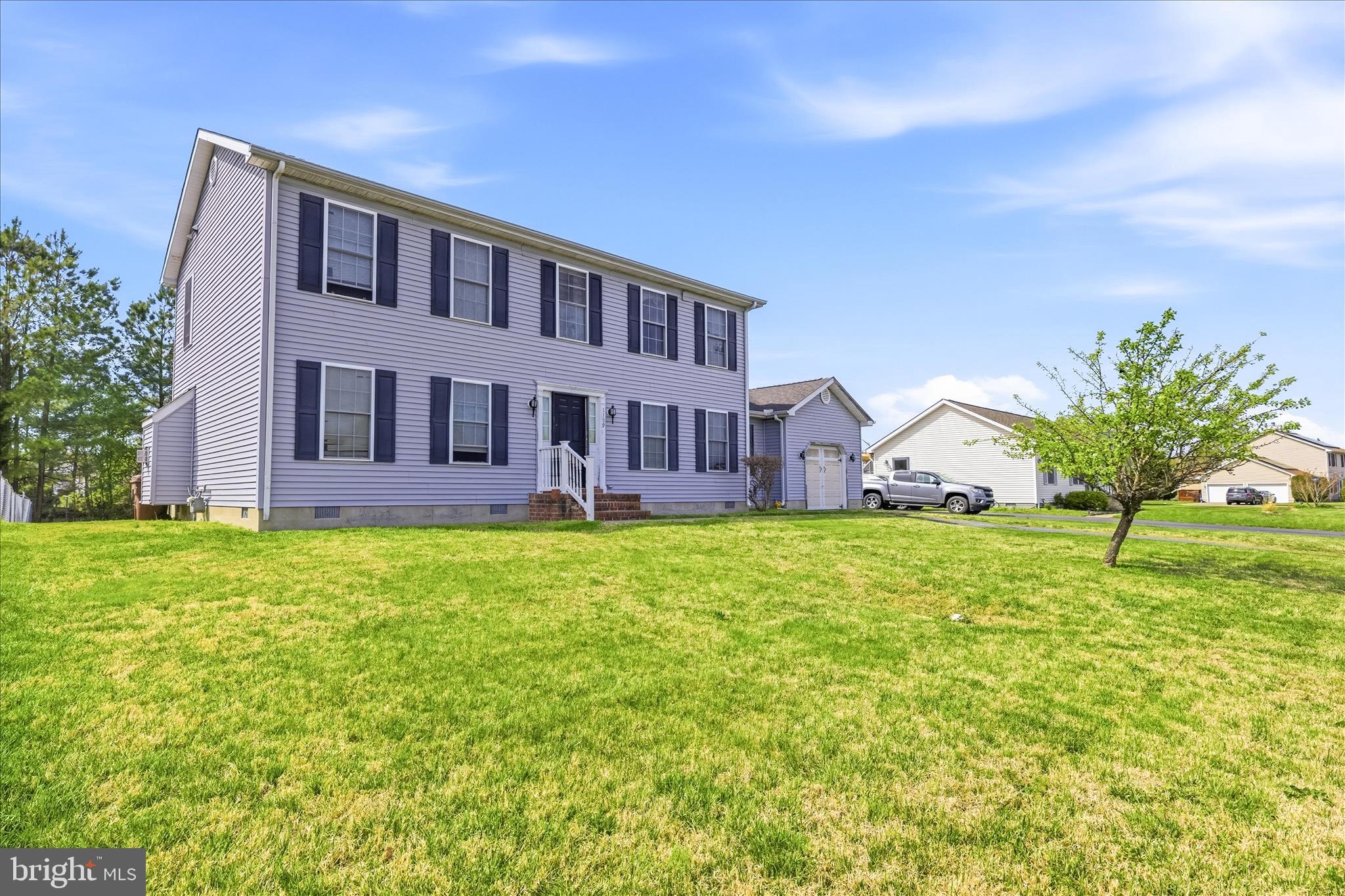 BAYLY CROSSING - Residential