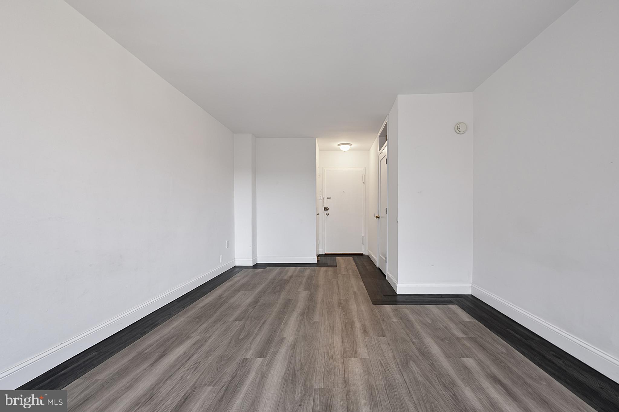 RIVER PLACE - Residential