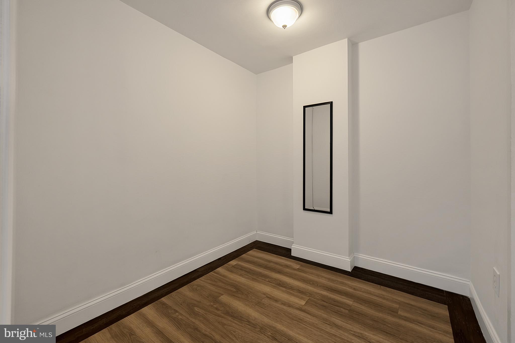 RIVER PLACE - Residential