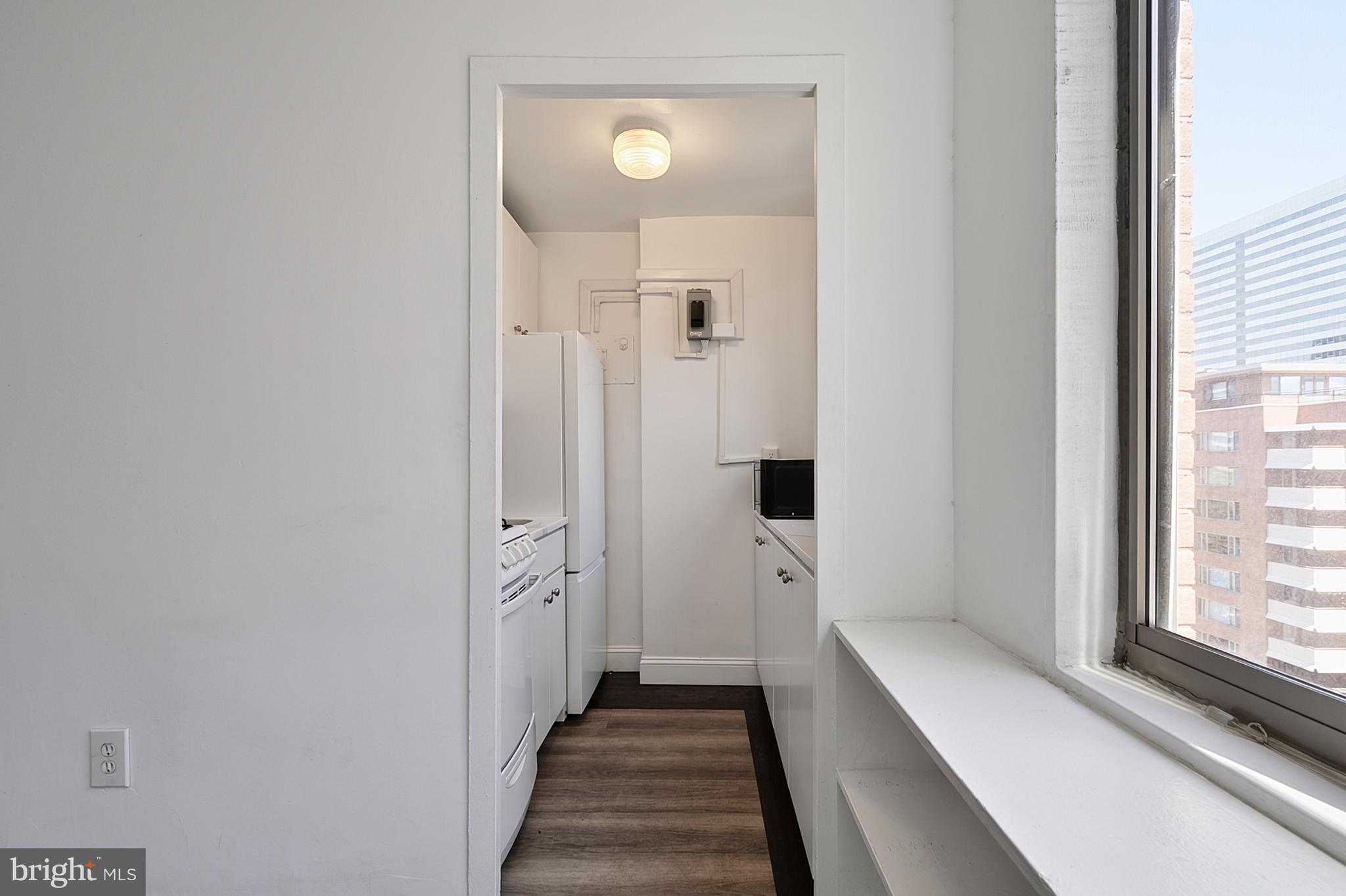 RIVER PLACE - Residential