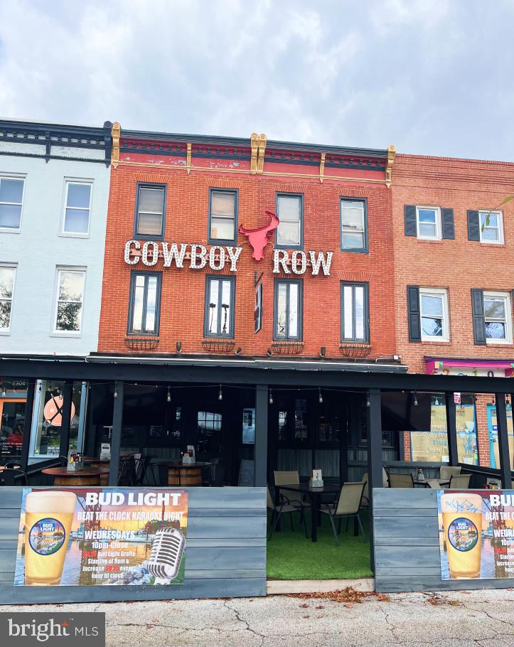 CANTON - Commercial Sale