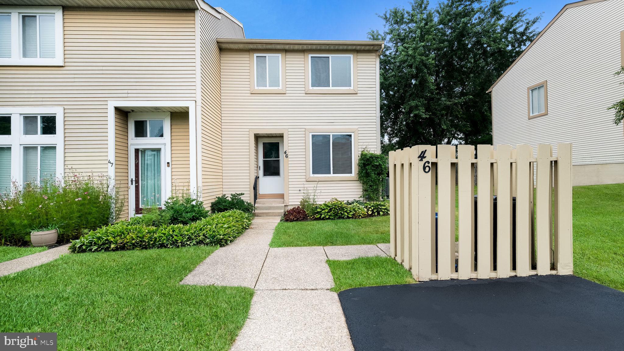 THE HIGHLANDS - Residential