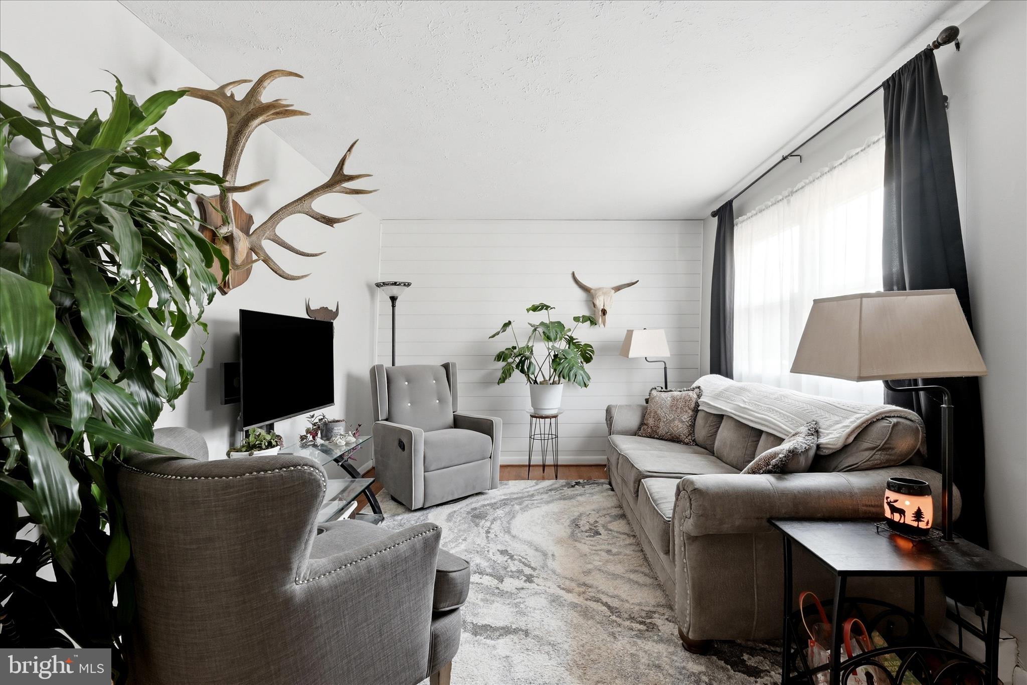 STEELE - Residential