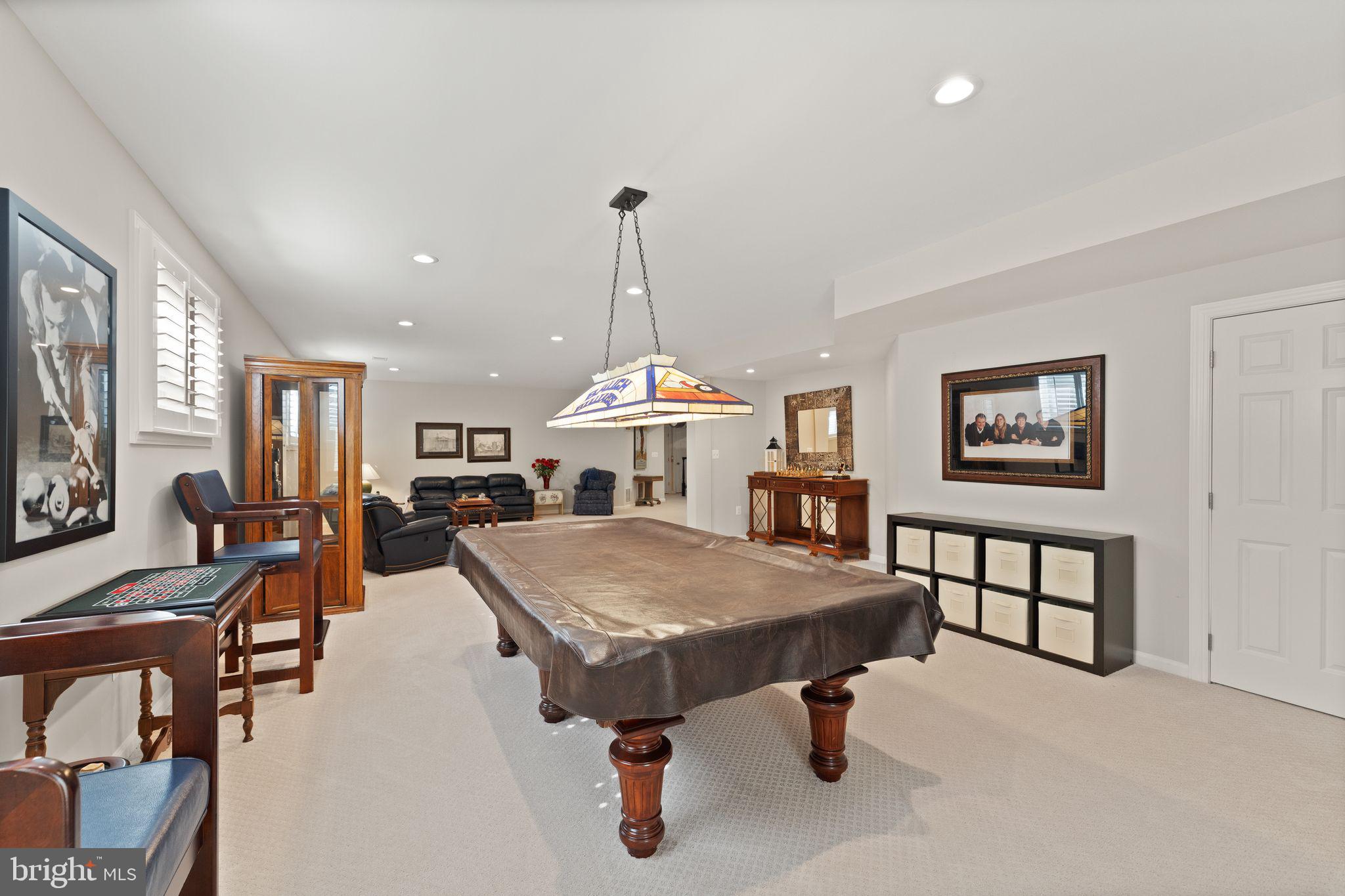 RIVER CREEK - Residential