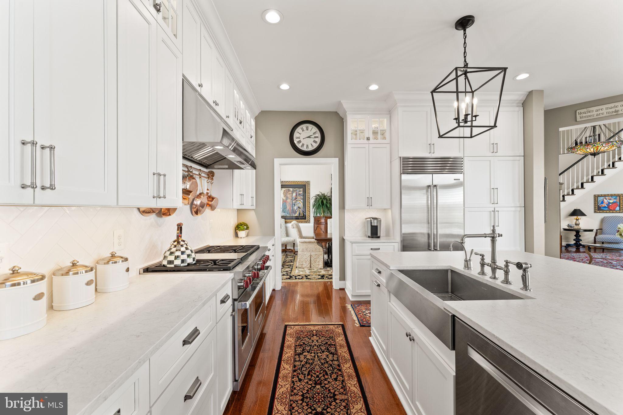 RIVER CREEK - Residential