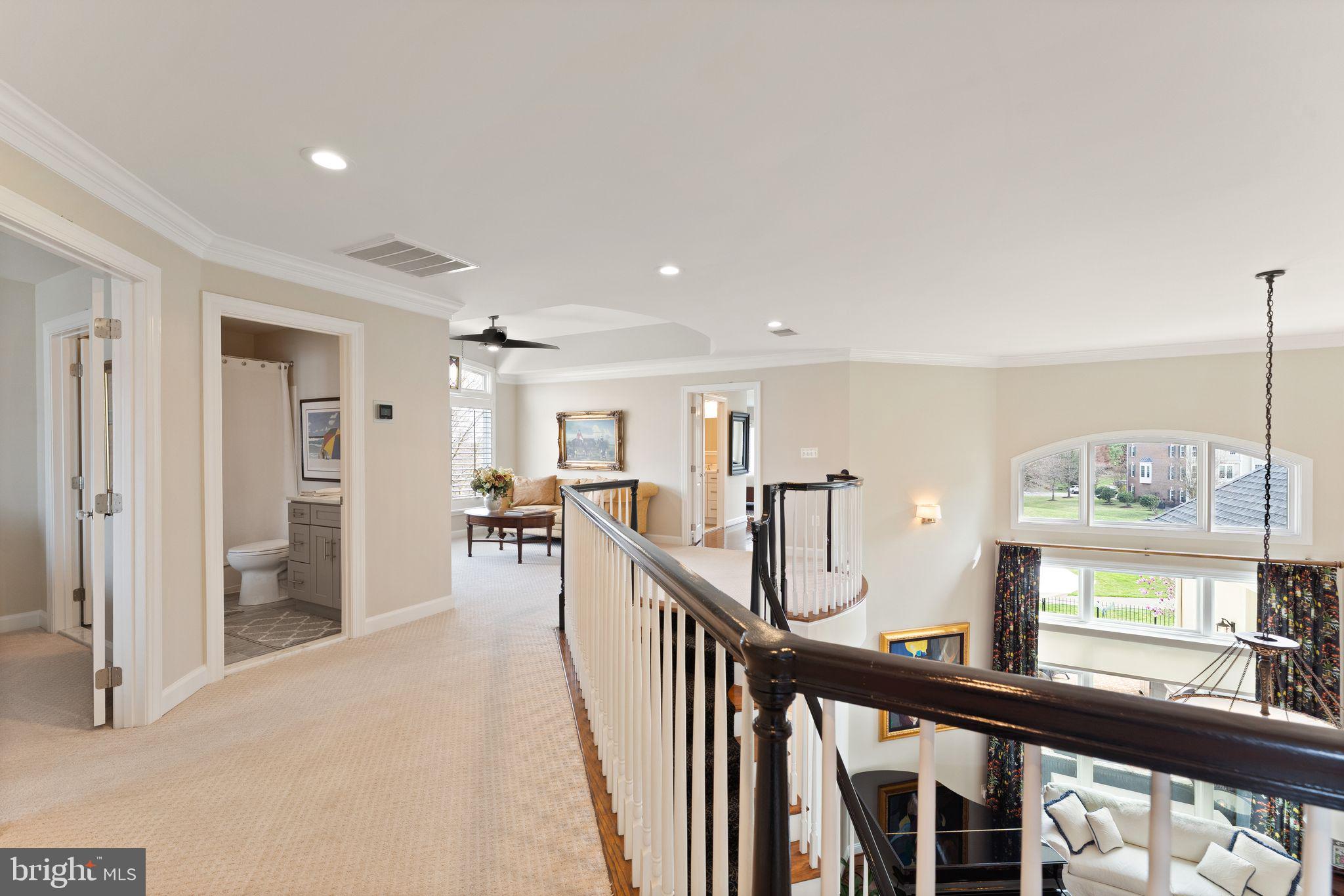 RIVER CREEK - Residential