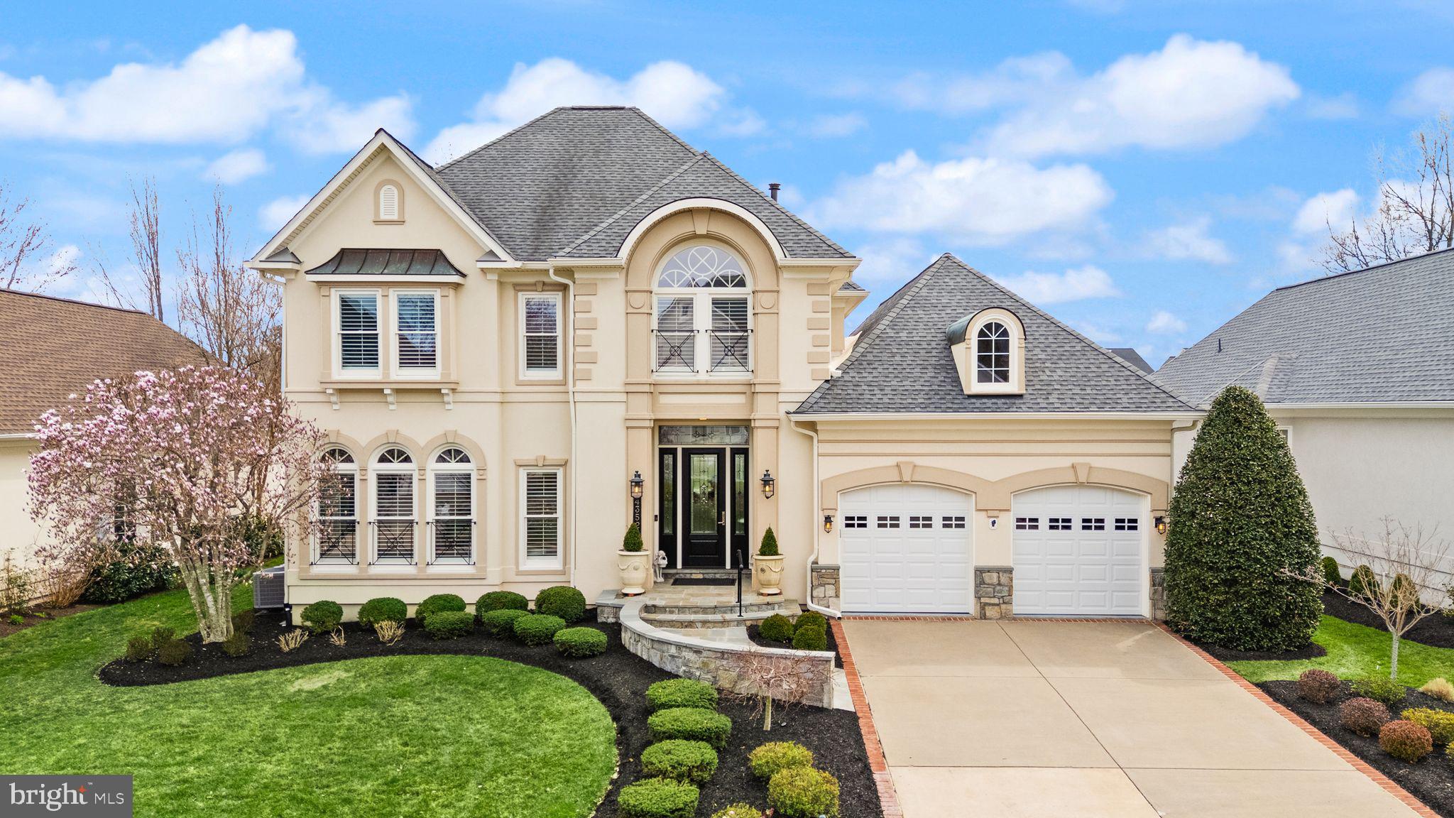 RIVER CREEK - Residential