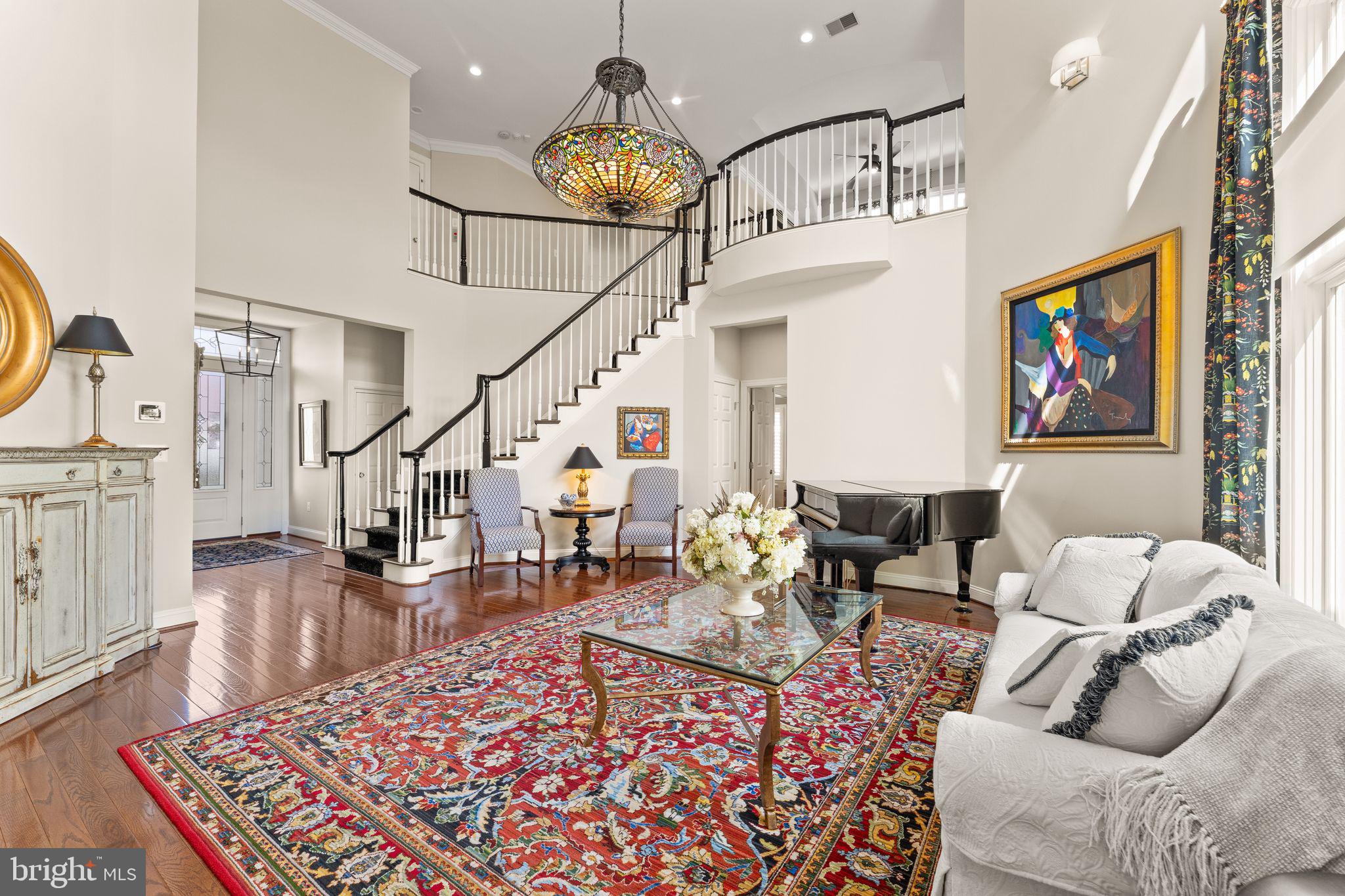 RIVER CREEK - Residential