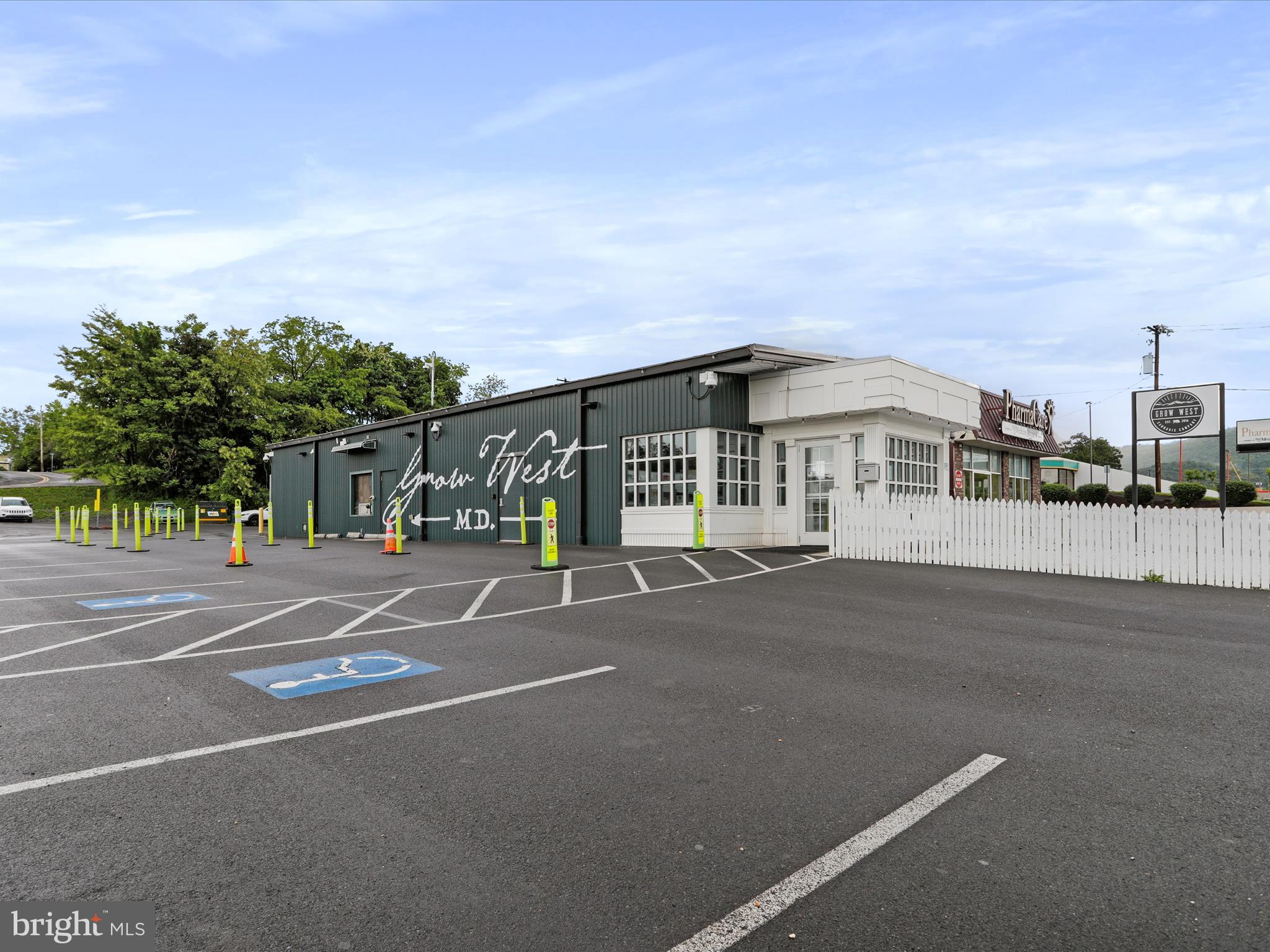 Don't miss your opportunity to own this incredible commercial property in a prime location! What a great place to be, whether you're just beginning your business or it's been thriving for years. This lot offers elite exposure to drivers on Industrial Blvd and shoppers at the adjacent plaza. Private parking is included, with additional parking available at the plaza next door. This building is turnkey ready, just waiting for your entrepreneurial spirit to move in! Come see it today!