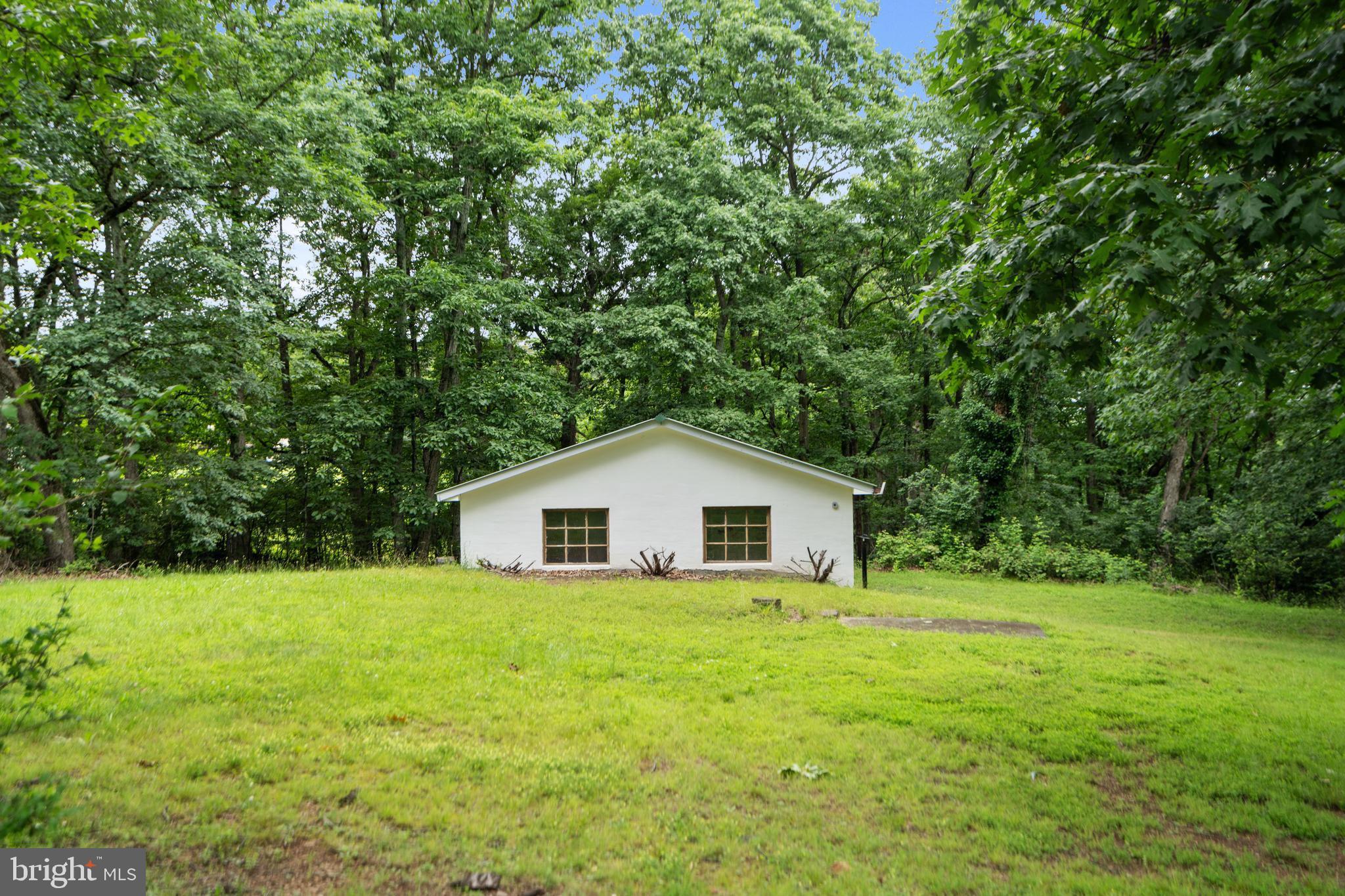 LEETOWN - Residential