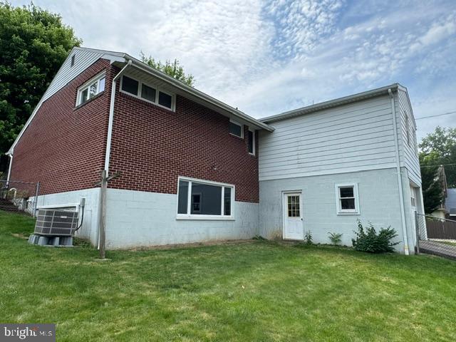 LEWISTOWN BORO - Residential