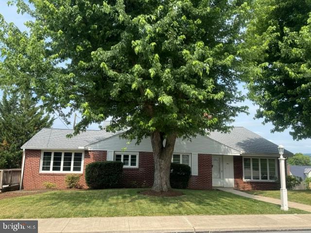 LEWISTOWN BORO - Residential