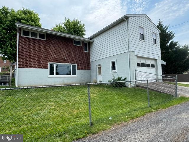 LEWISTOWN BORO - Residential