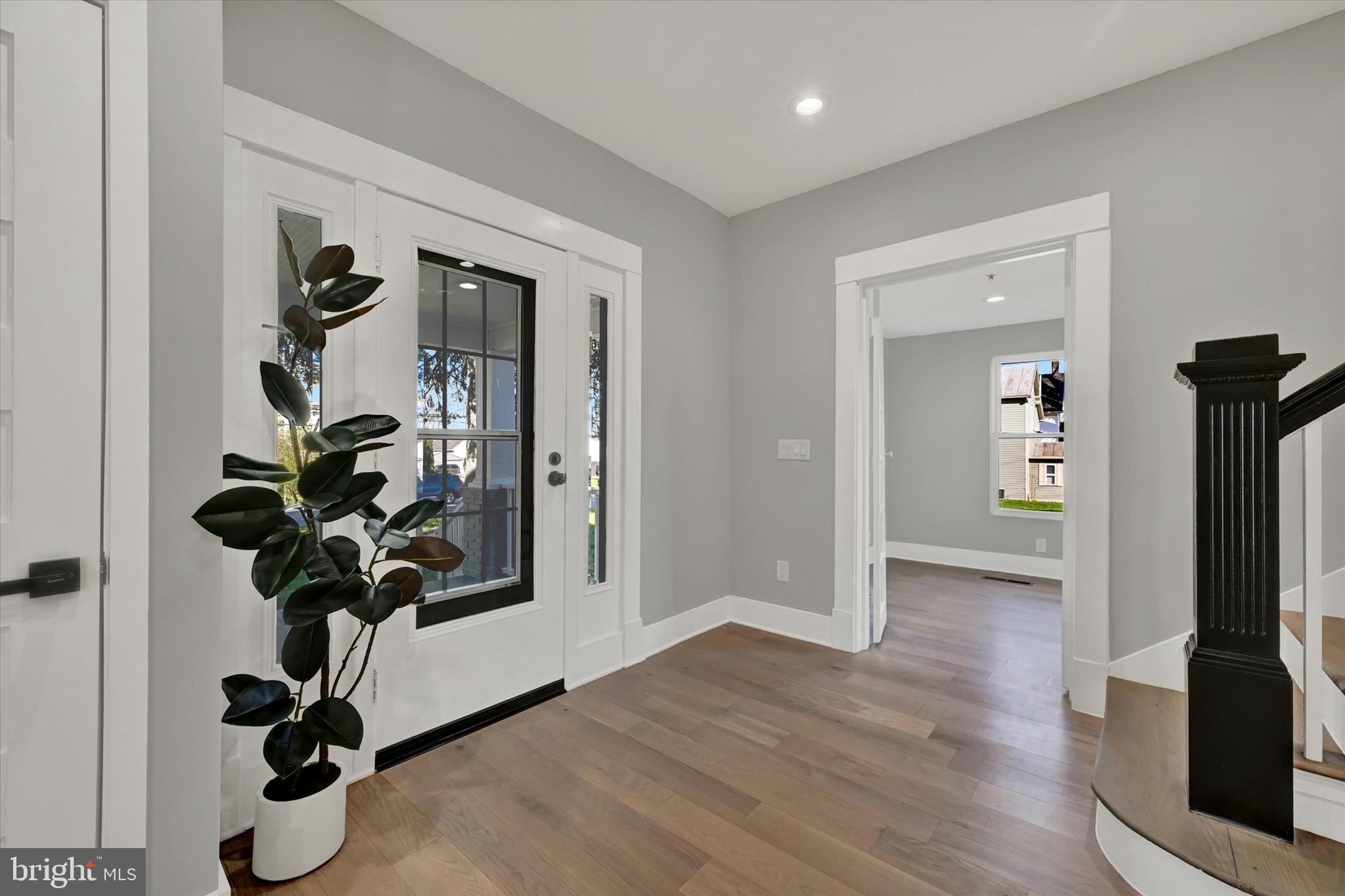 WESTMINSTER ELECTION DISTRICT - Residential